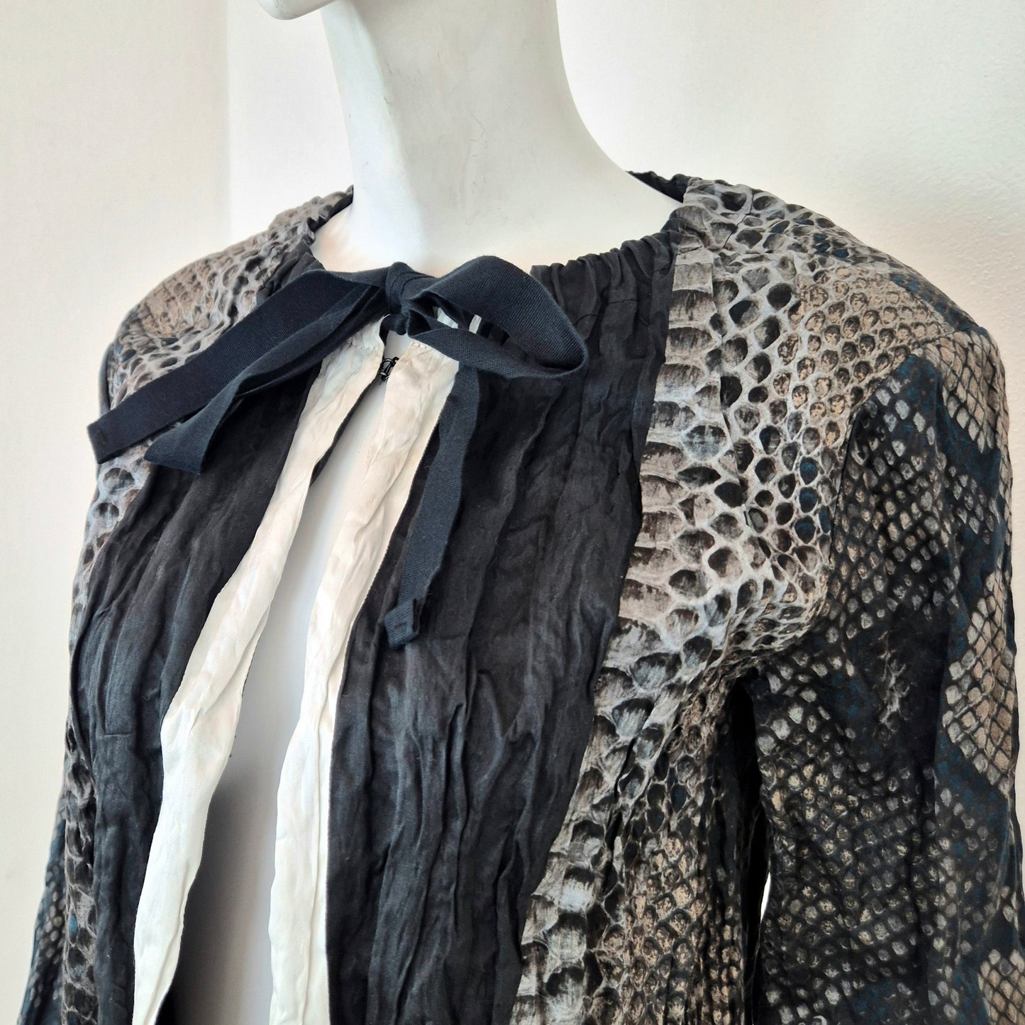 Prada | Giacchino stampa pitonata ss 2009
