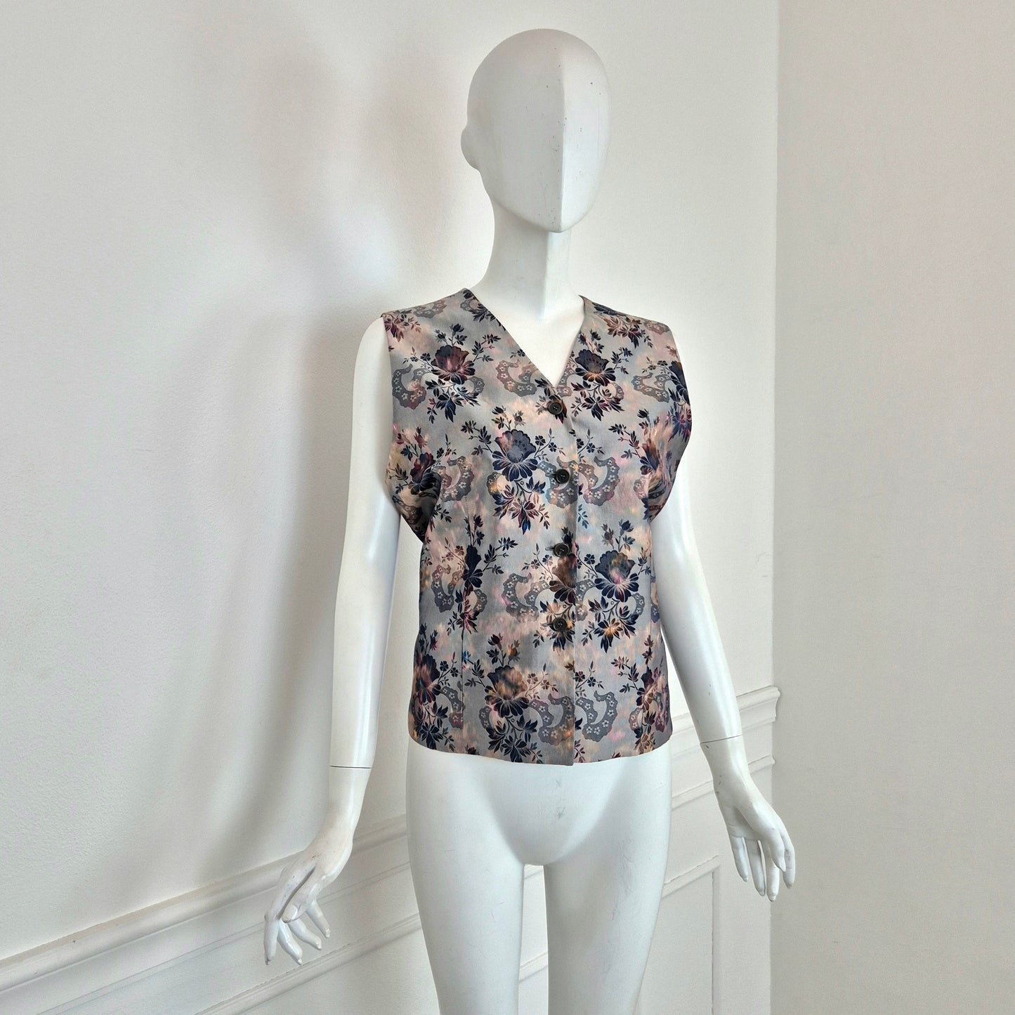 Callaghan by Romeo Gigli | Gilet in seta grigia stampa floreale 1991
