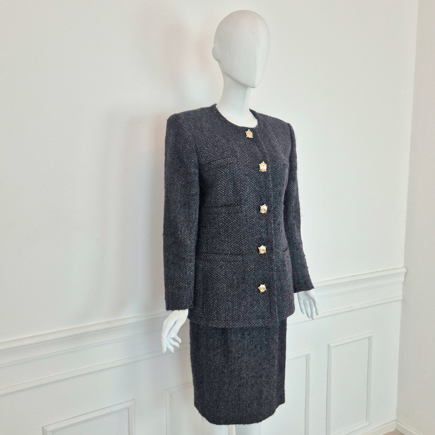 Valentino | Tailleur giacca gonna bottoni tartaruga