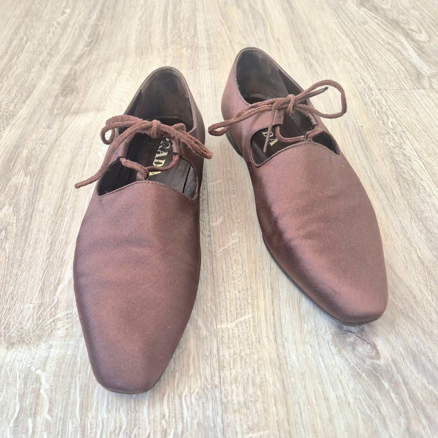 Prada | Scarpe vintage raso marrone