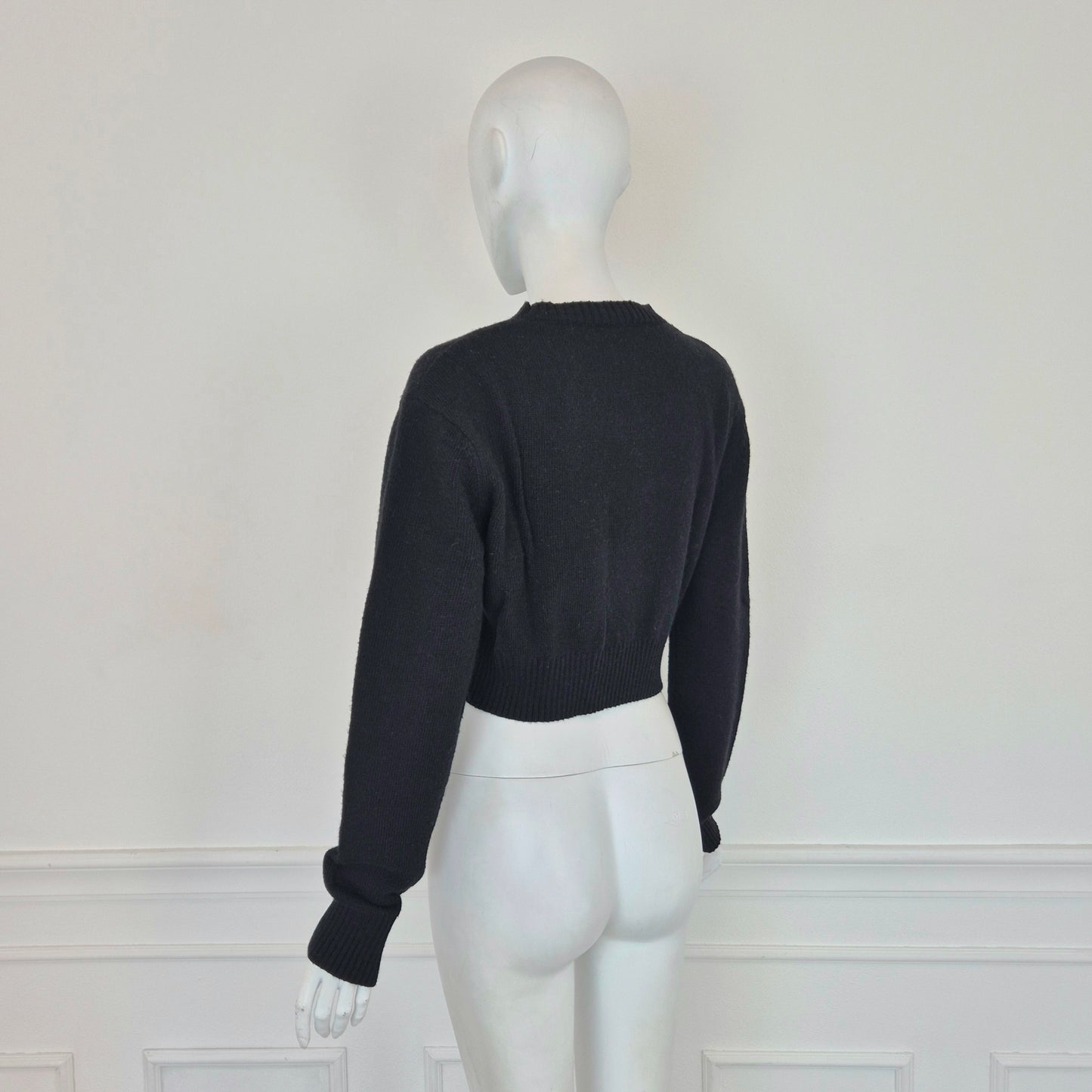 Miu Miu | Maglione nero cropped con logo