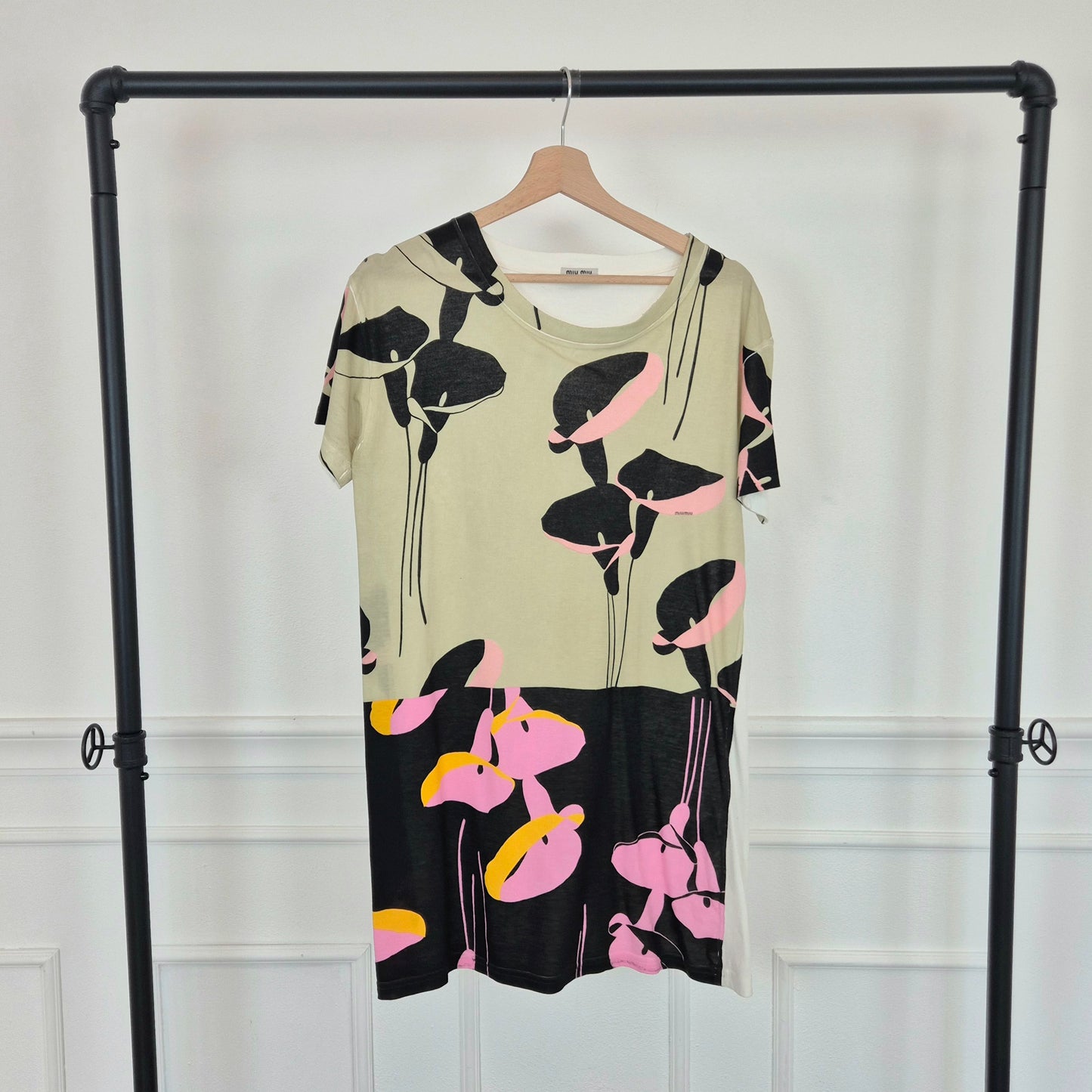 Miu Miu | Abito - t shirt calle resort 2010