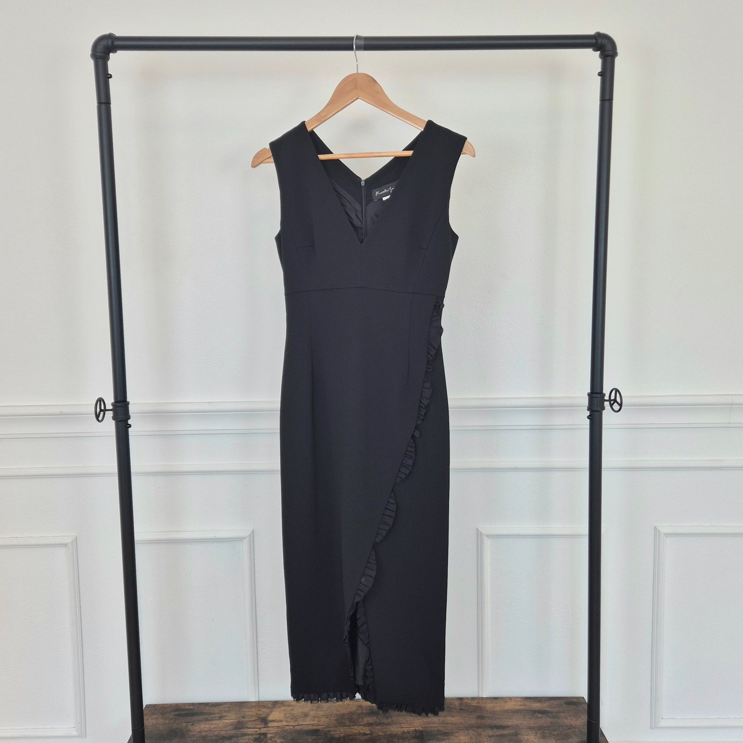 Rossella Jardini | Abito nero scollo a V