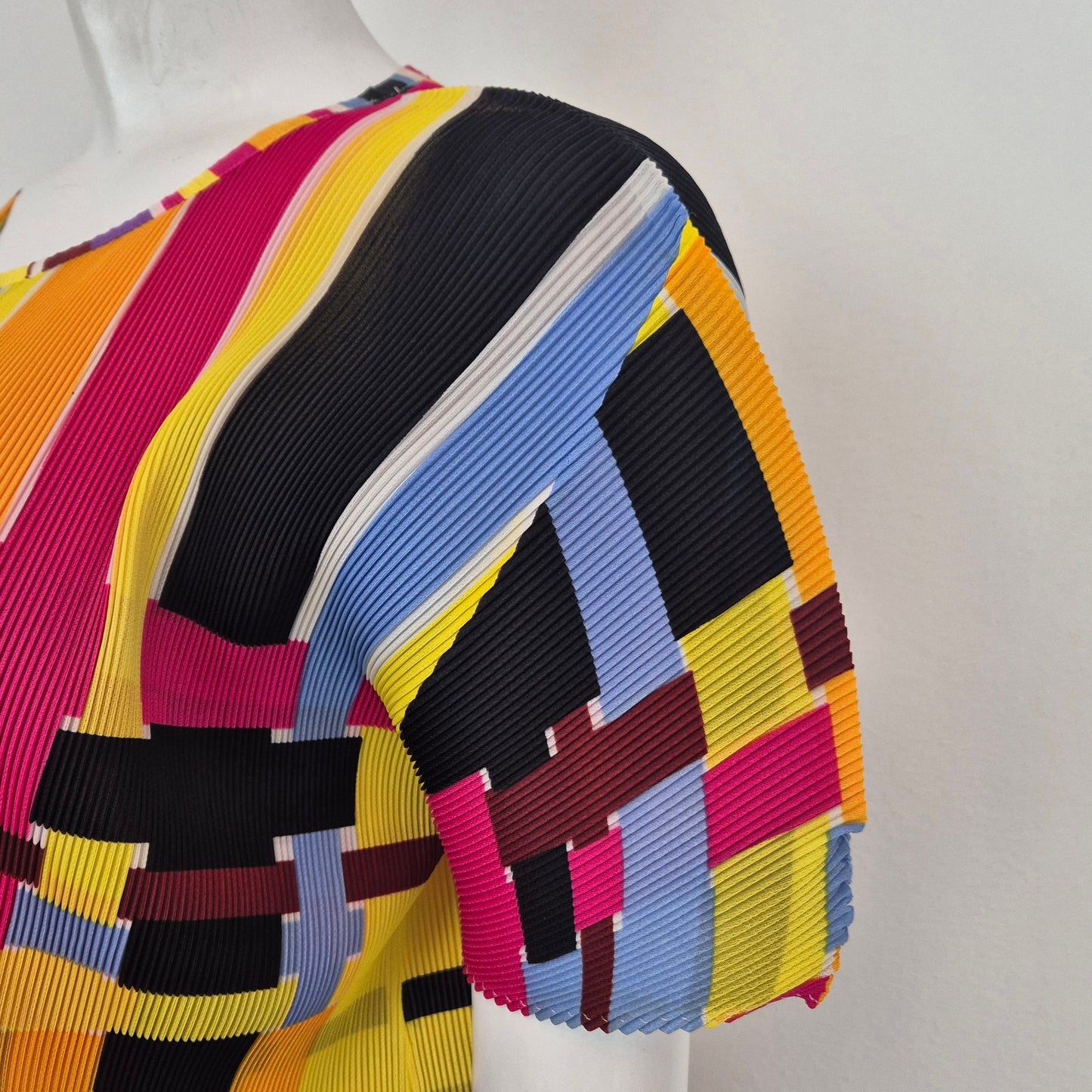 Pleats Please Issey Miyake | Camicetta multicolor plissettata