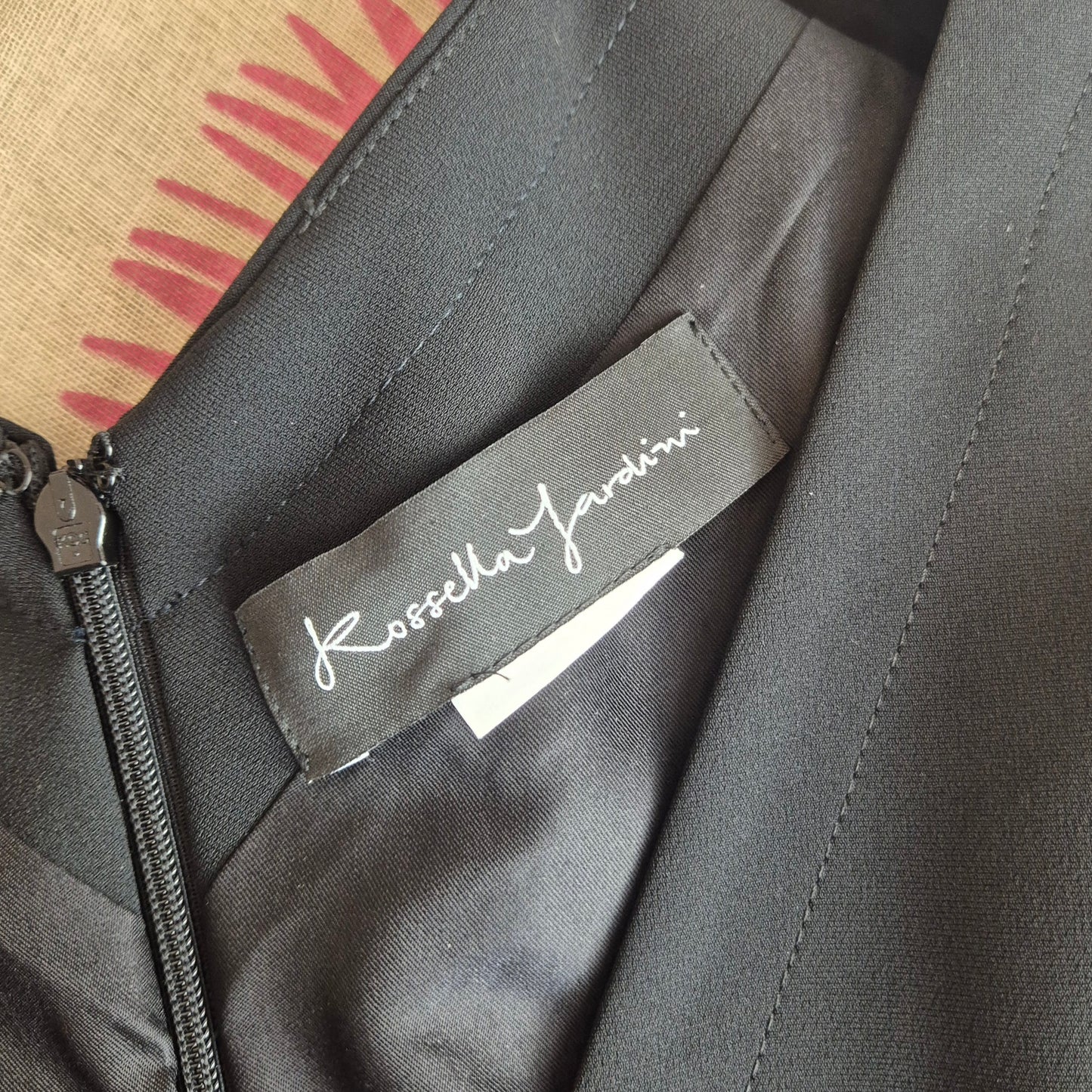 Rossella Jardini | Abito nero scollo a V