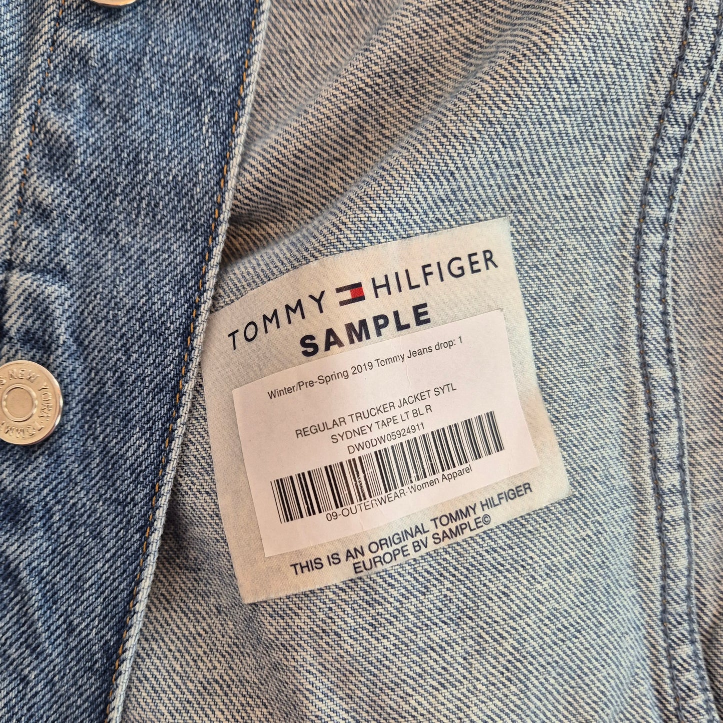 Tommy Hilfiger | Completo total denim 2019