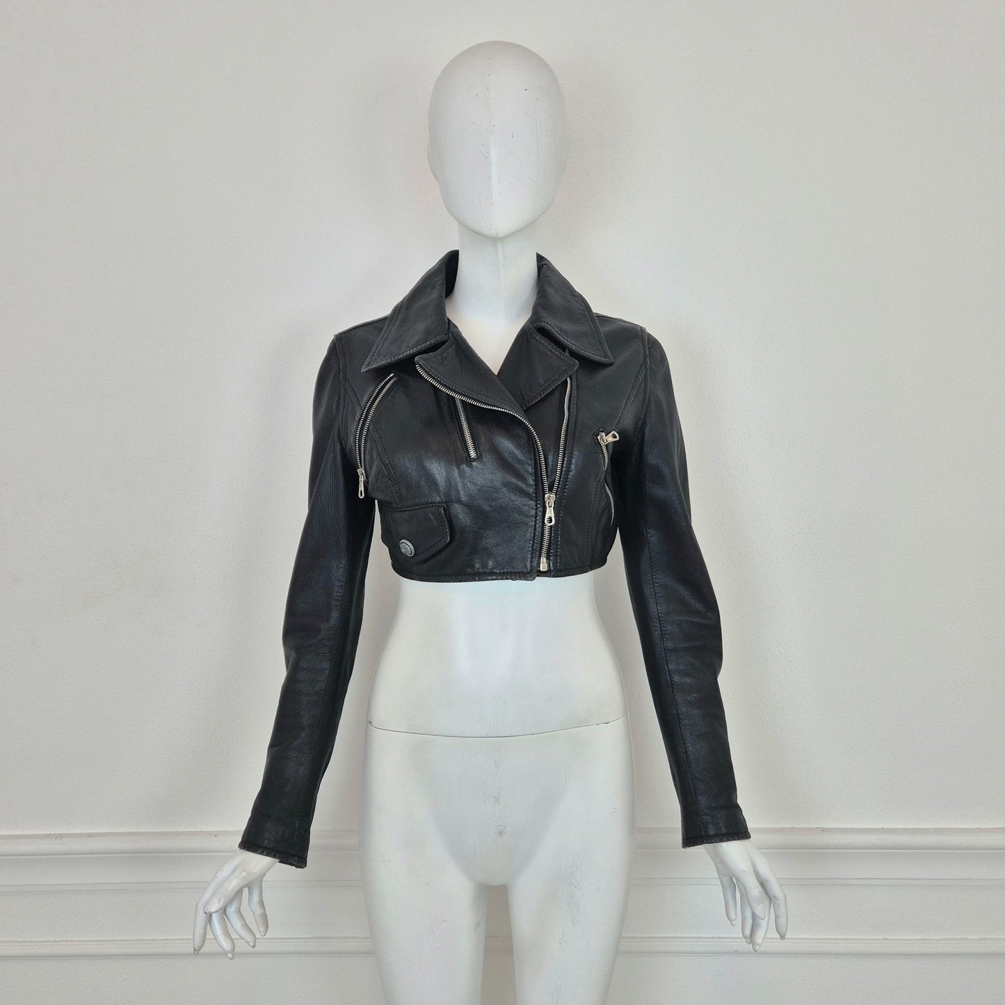 Moschino | Chiodo corto in pelle nera