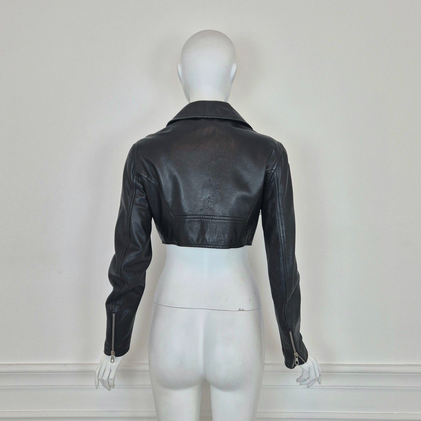Moschino | Chiodo corto in pelle nera