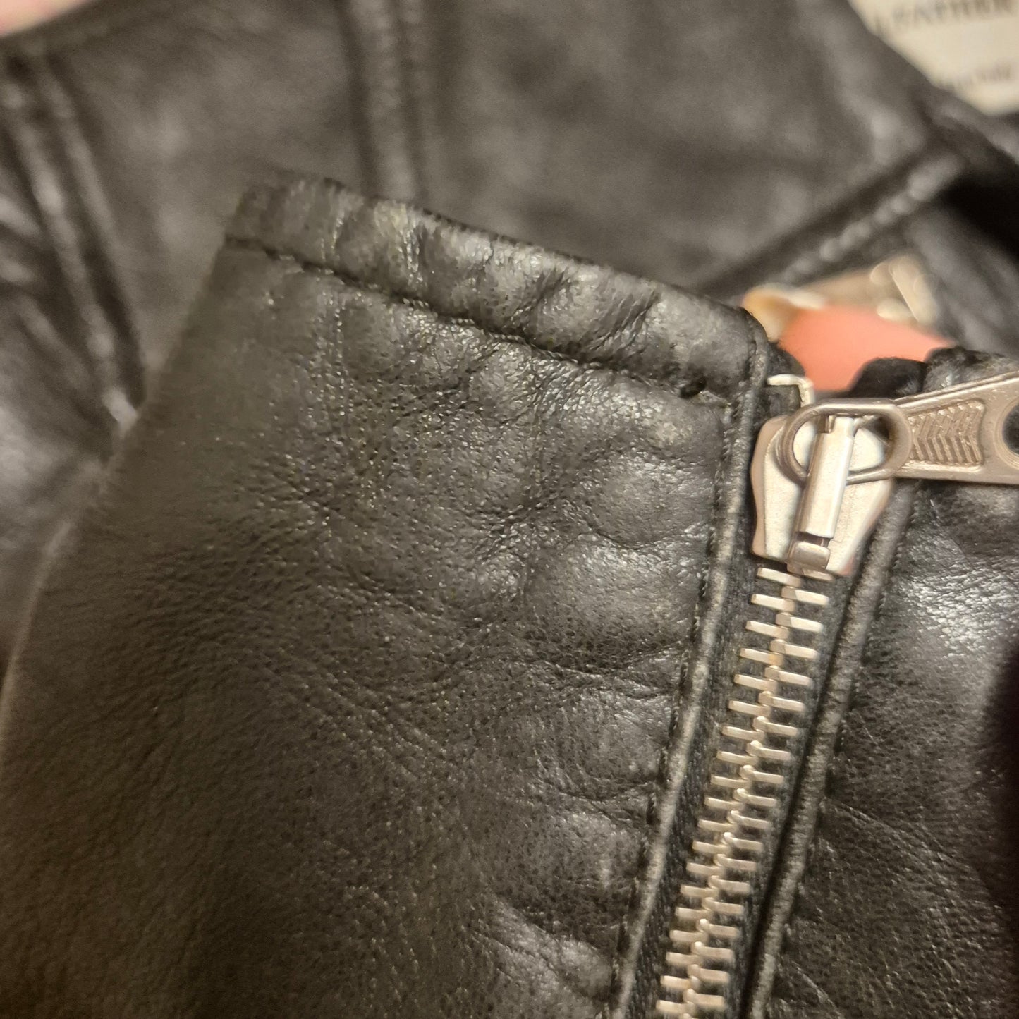 Moschino | Chiodo corto in pelle nera