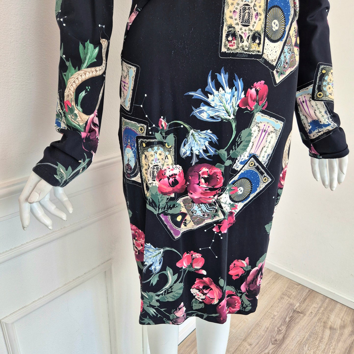 Roberto Cavalli | Abito elasticizzato stampa fiori e carte