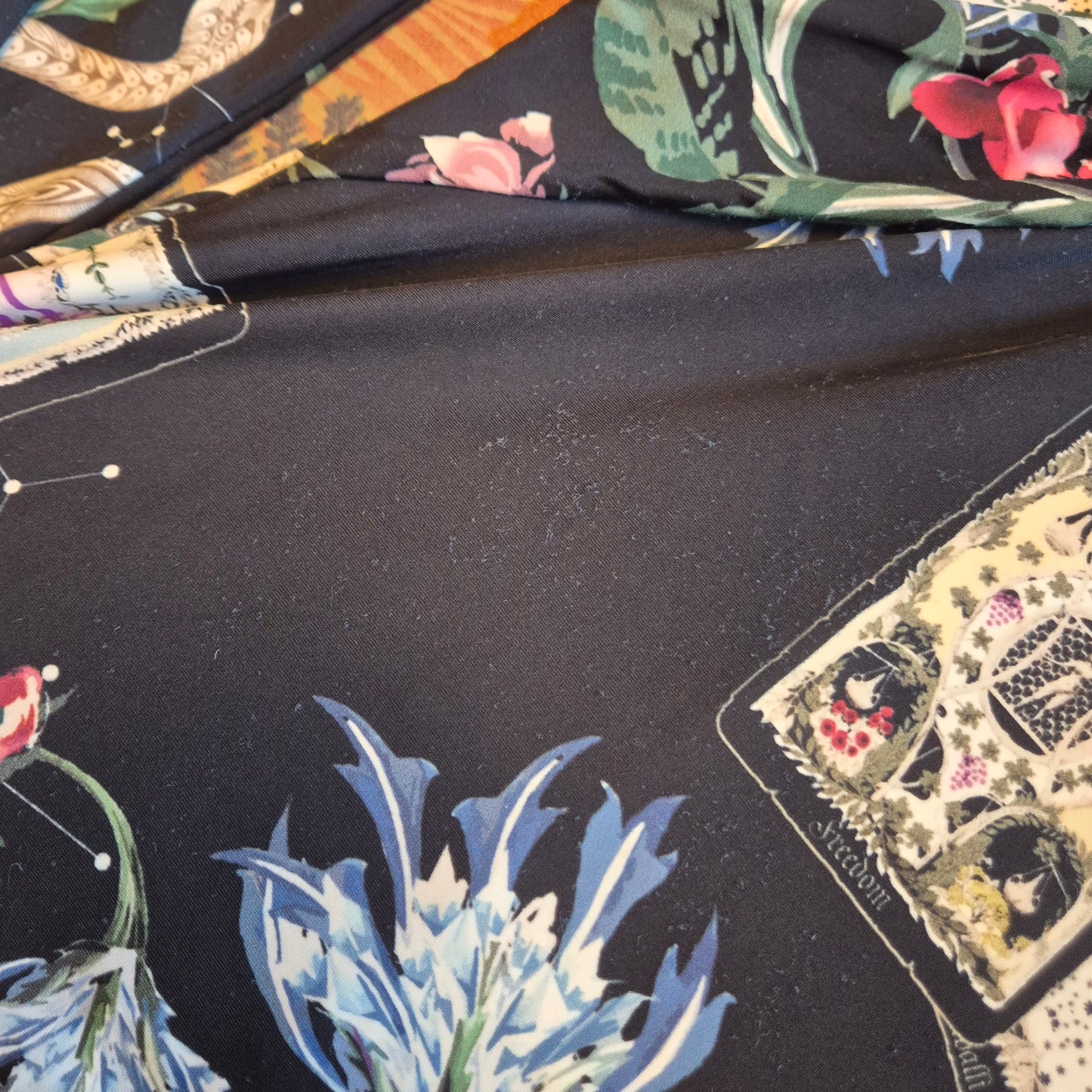 Roberto Cavalli | Abito elasticizzato stampa fiori e carte