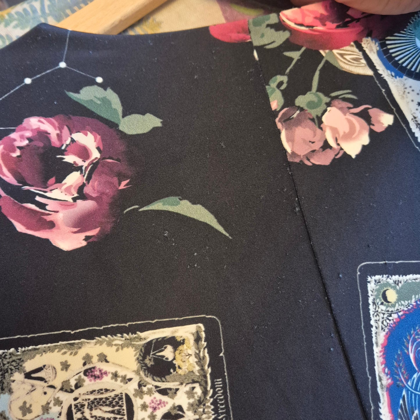 Roberto Cavalli | Abito elasticizzato stampa fiori e carte
