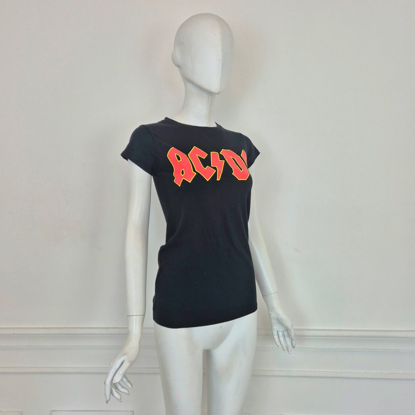 T-shirt nera ACDC