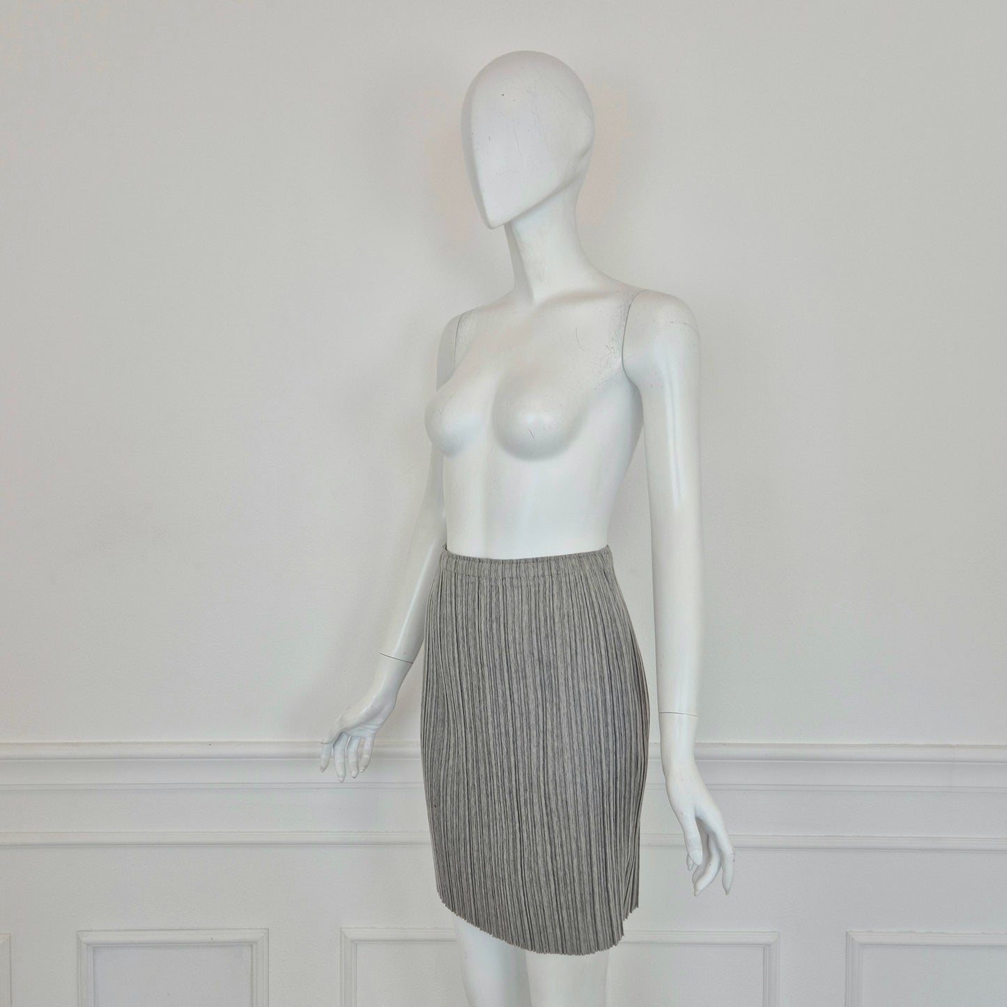 Pleats Please Issey Miyake | Gonna grigia plissettata