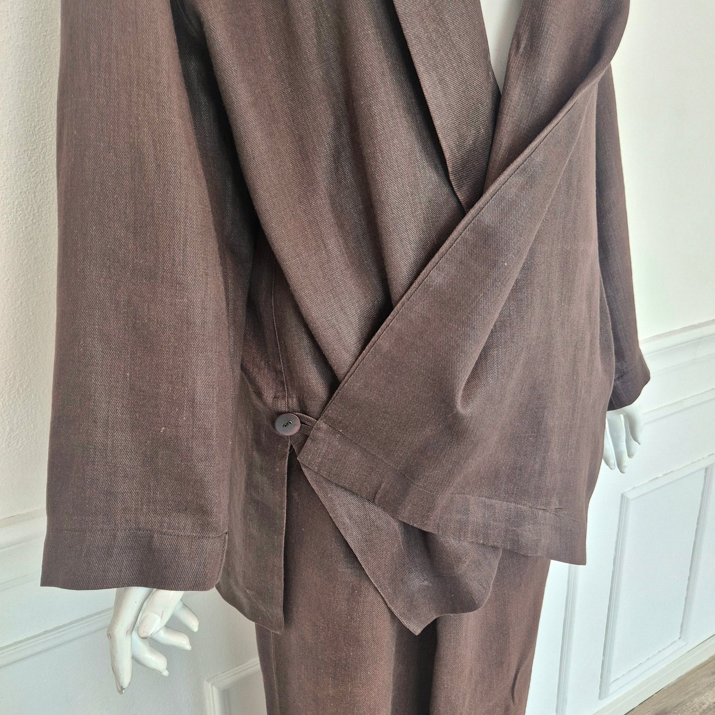 Plantation di Issey Miyake | Completo tailleur lino marrone