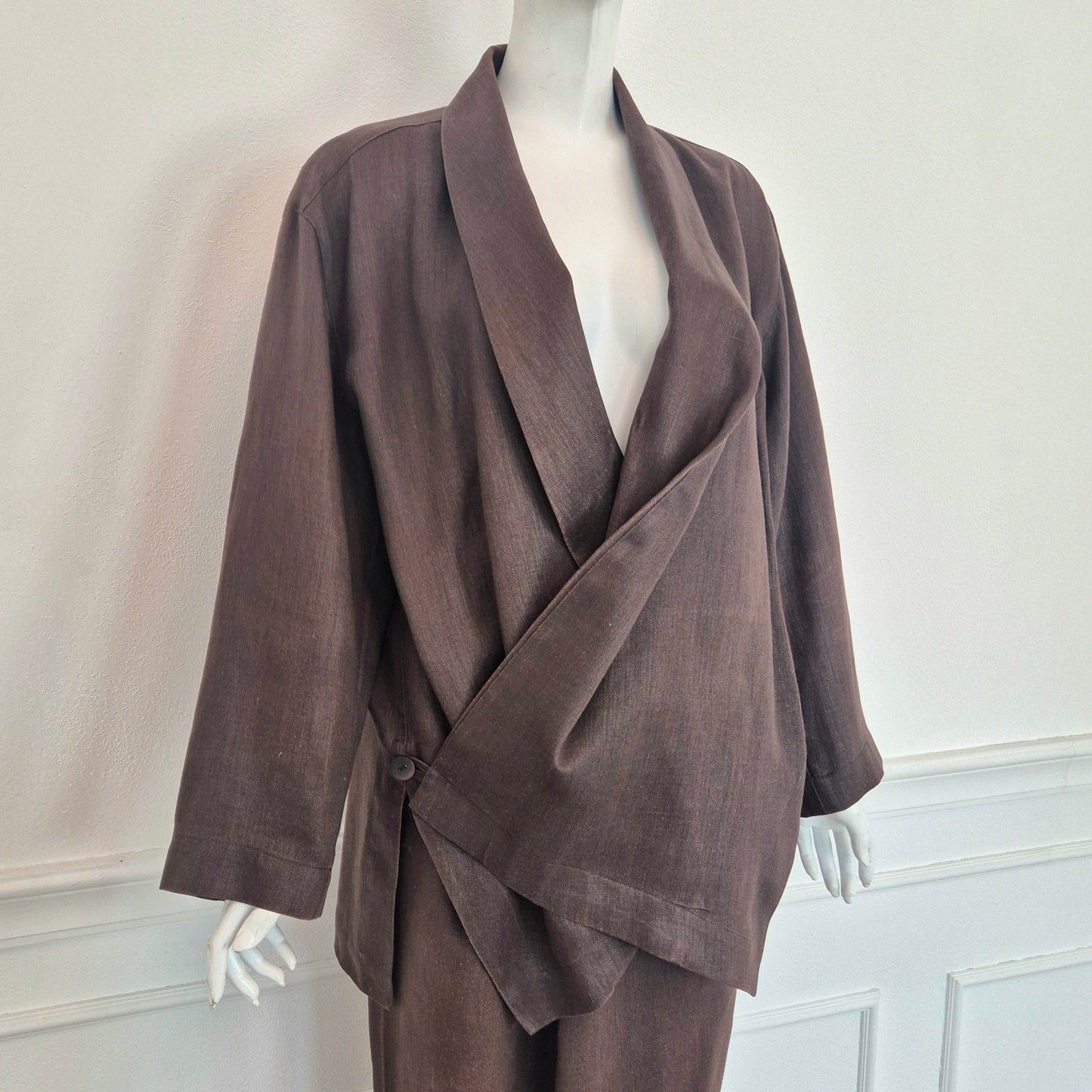 Plantation di Issey Miyake | Completo tailleur lino marrone