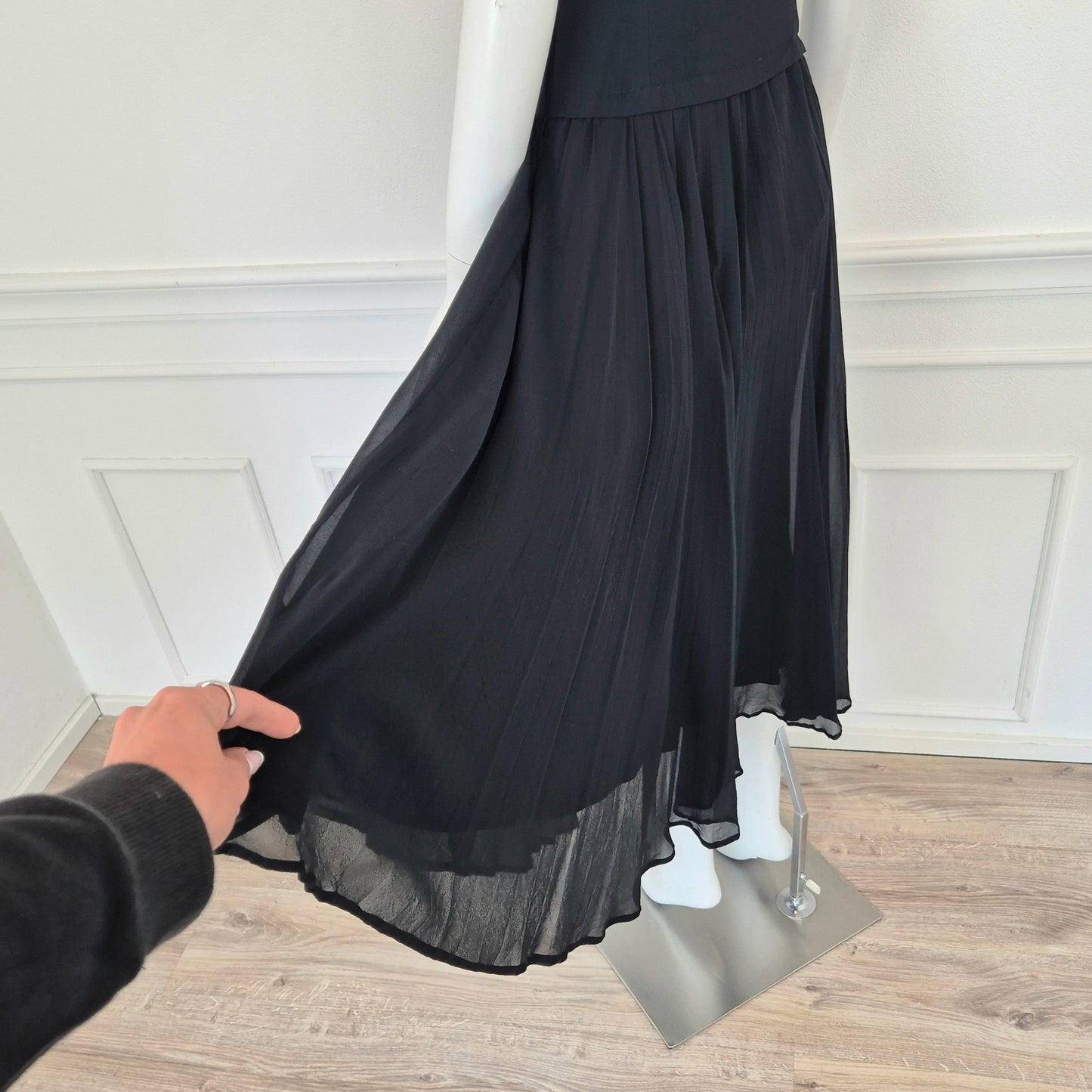 Moschino | Abito vintage in pura seta nero