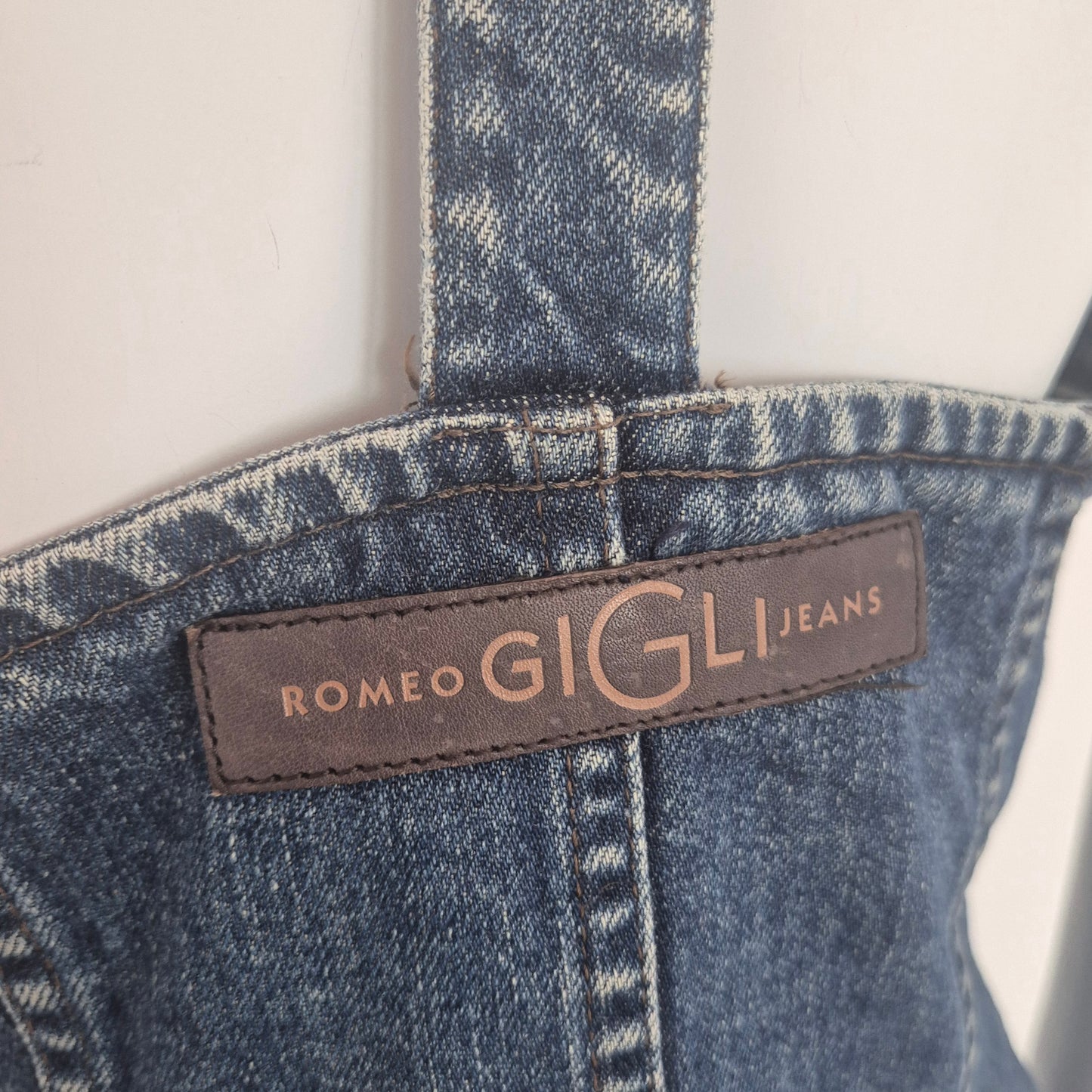 Romeo Gigli jeans | Top in denim