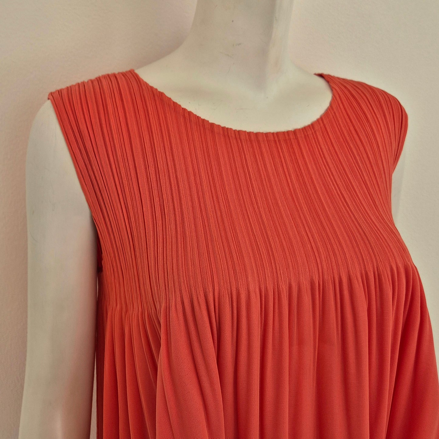 Pleats Please Issey Miyake | Top plissè doppio strato