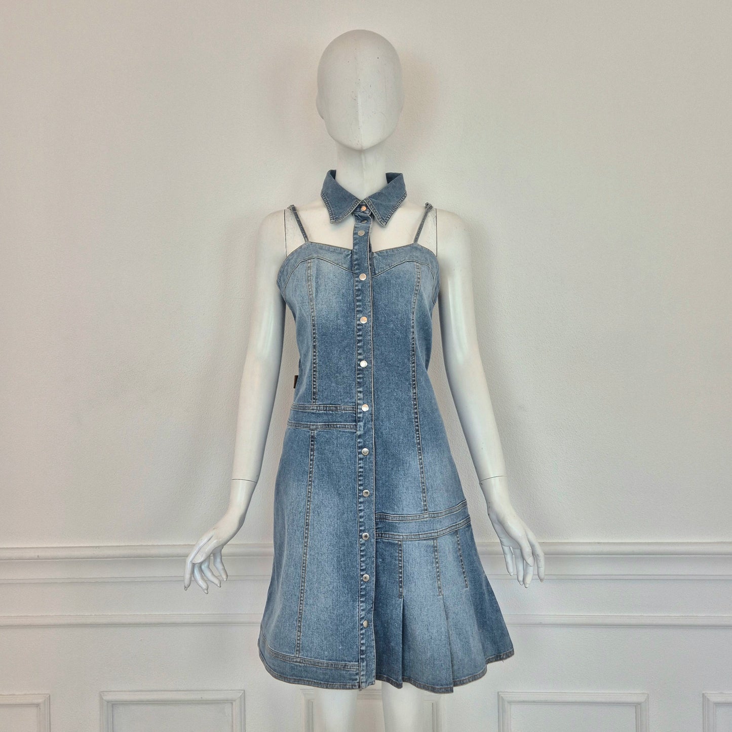 Moschino | Abito in denim con cut out e colletto