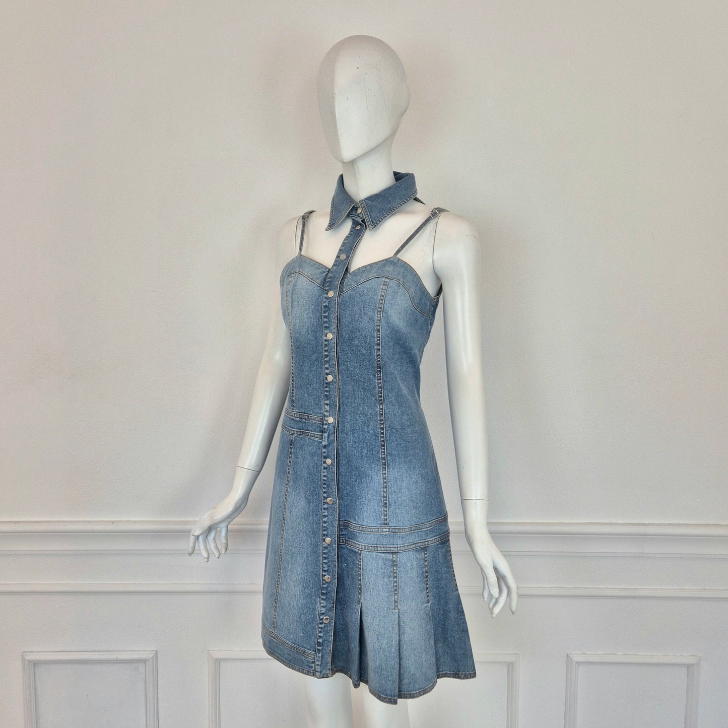 Moschino | Abito in denim con cut out e colletto