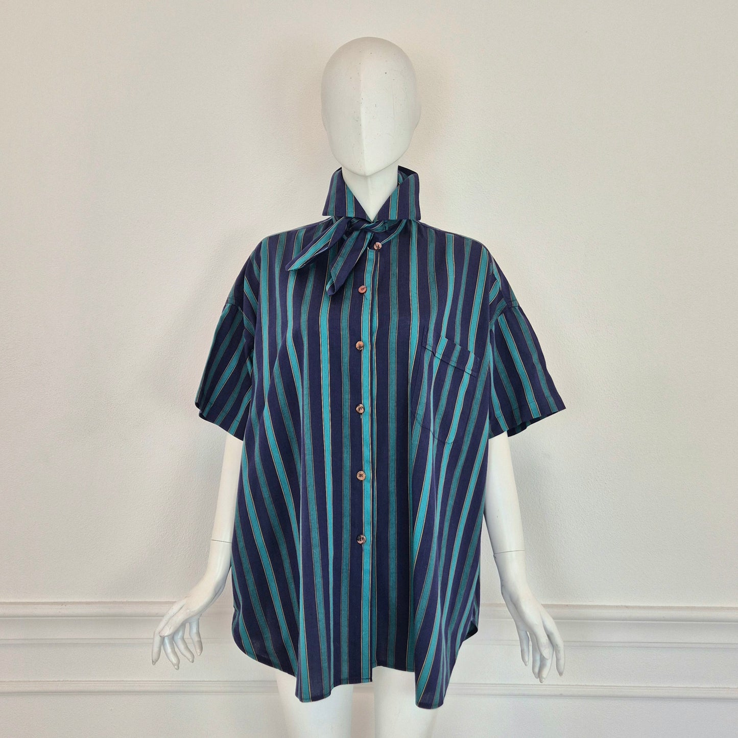 Romeo Gigli | Camicia oversize con fiocco righe verdi blu