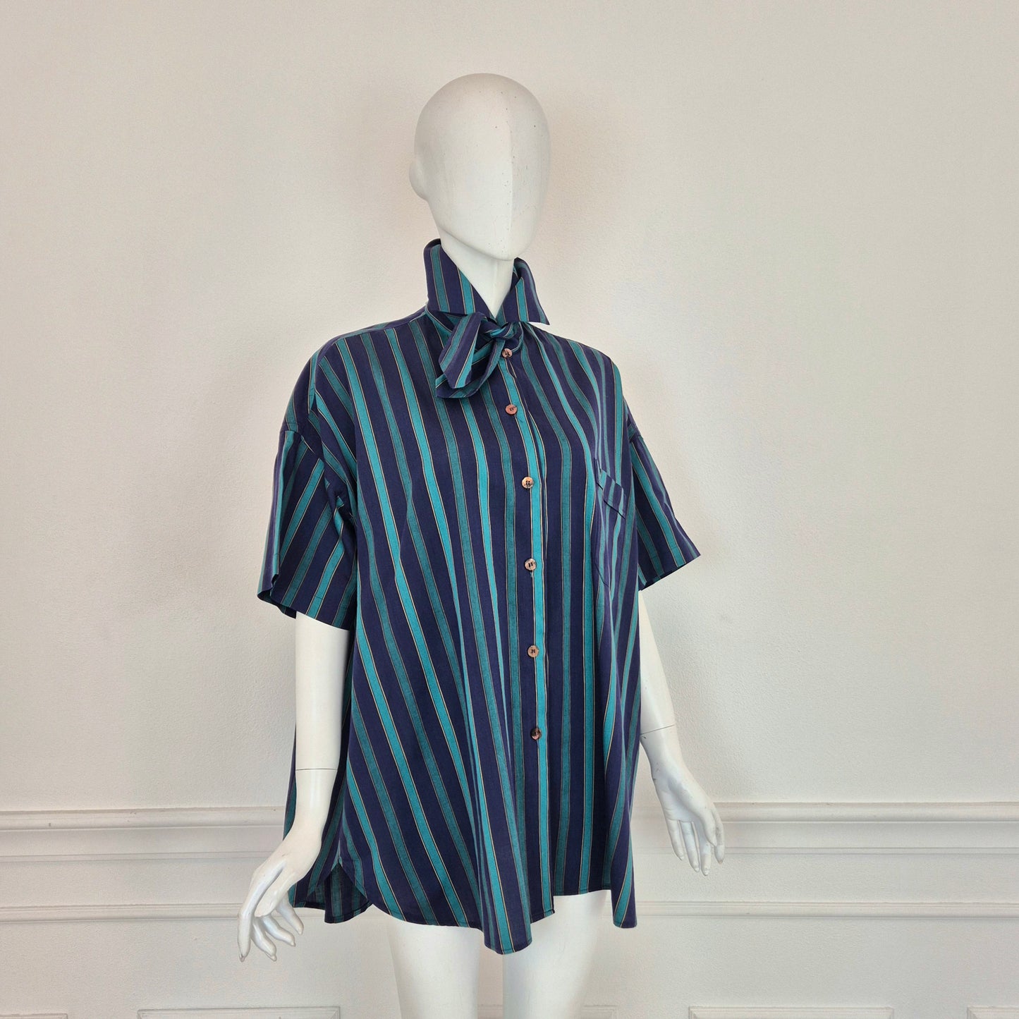 Romeo Gigli | Camicia oversize con fiocco righe verdi blu