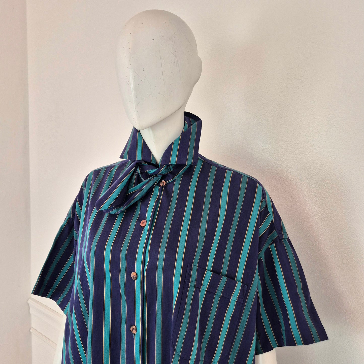 Romeo Gigli | Camicia oversize con fiocco righe verdi blu