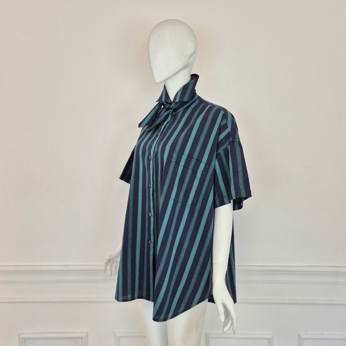 Romeo Gigli | Camicia oversize con fiocco righe verdi blu