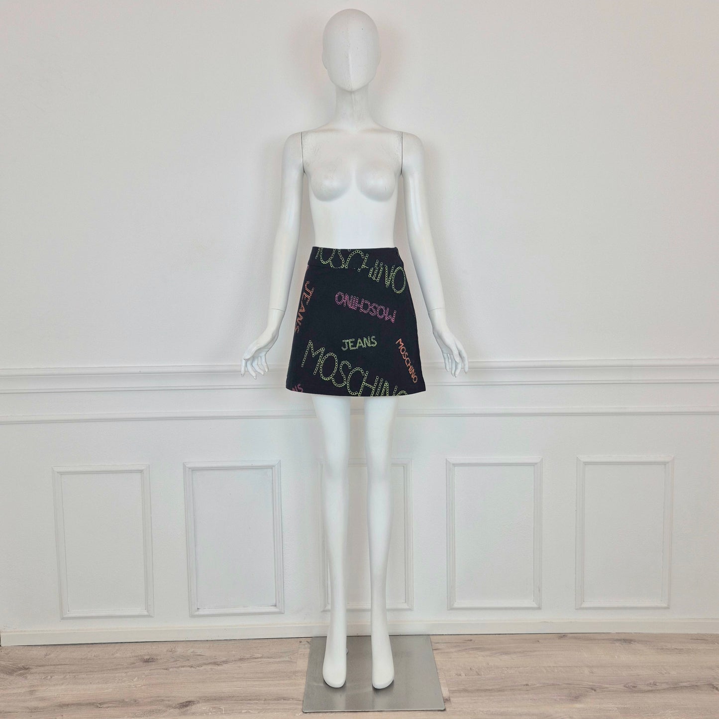Moschino | Gonna con scritte ricamate