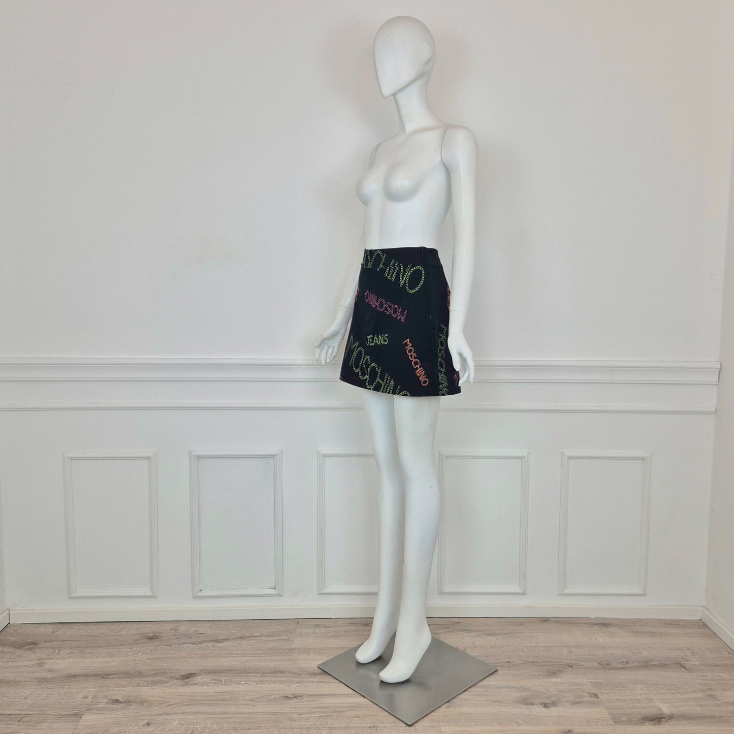 Moschino | Gonna con scritte ricamate