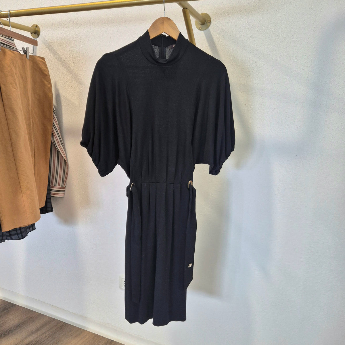 Roberto Cavalli | Abito nero con cintura