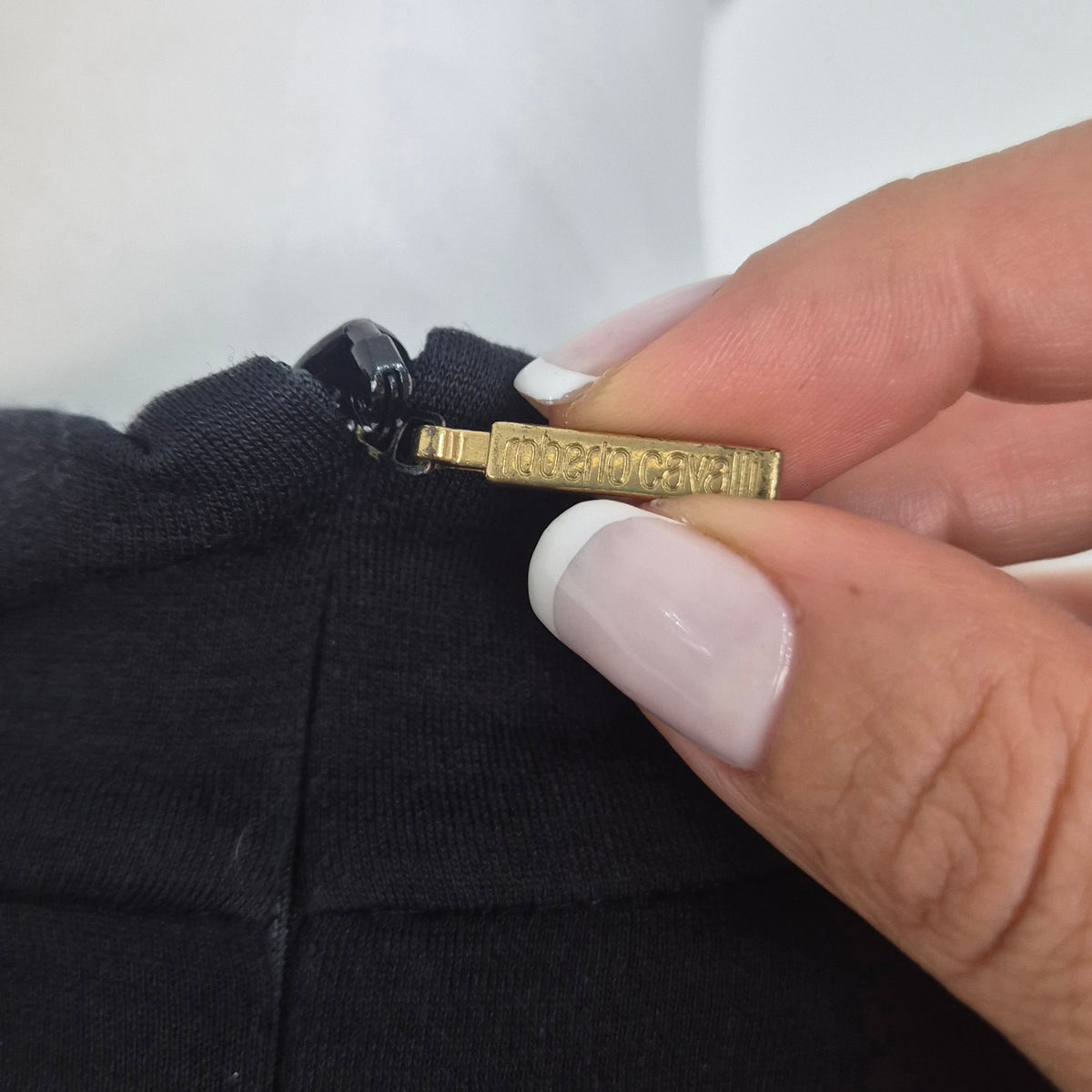 Roberto Cavalli | Abito nero con cintura