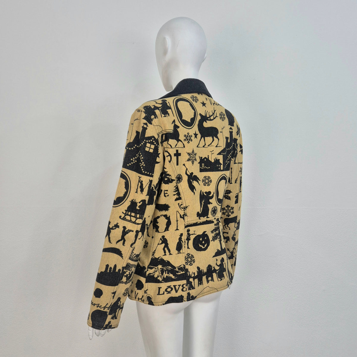 Moschino | Giacca con zip - disegni autunnali e invernali
