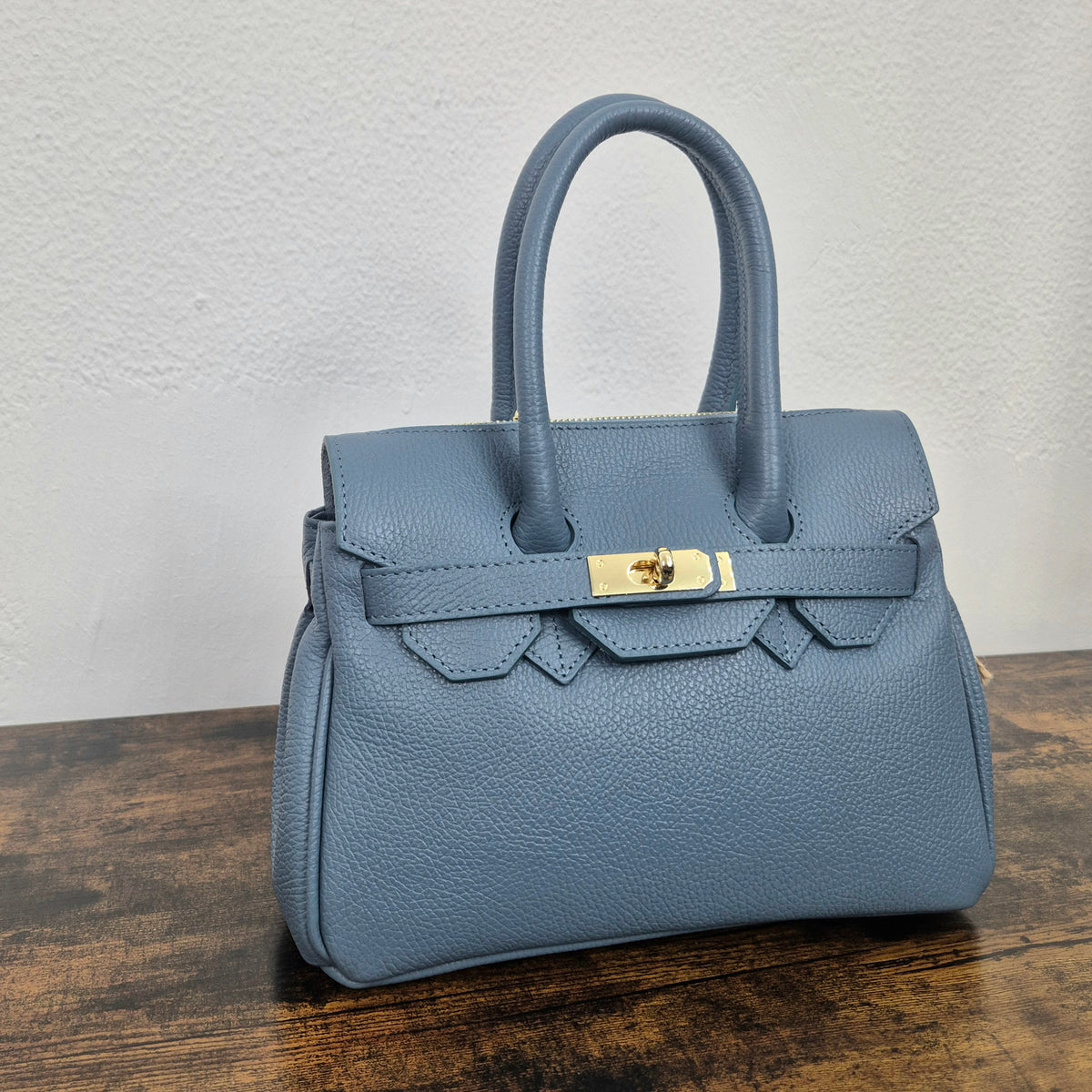 Borsa in vera pelle azzurro polvere