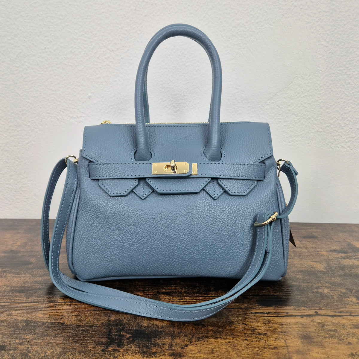 Borsa in vera pelle azzurro polvere
