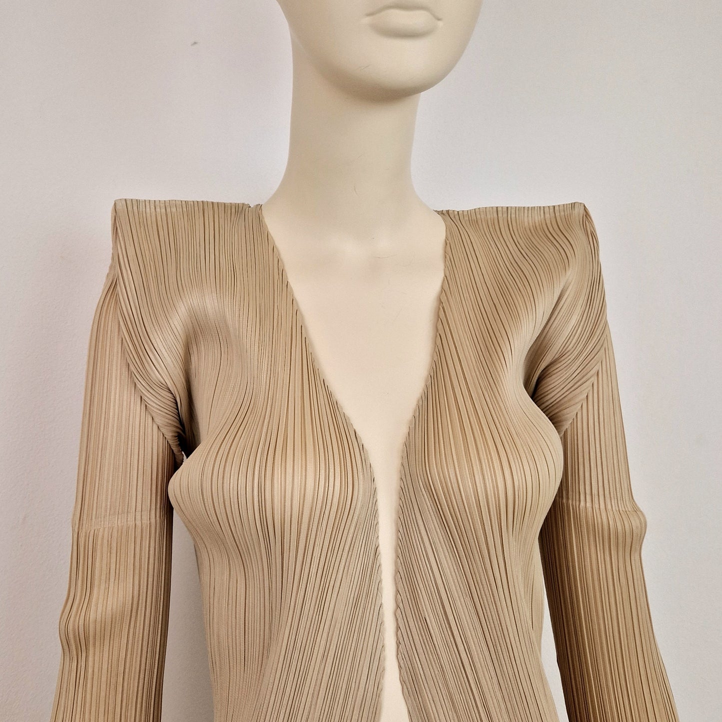 Cardigan - giacca senza chiusure Pleats Please Issey Miyake beige