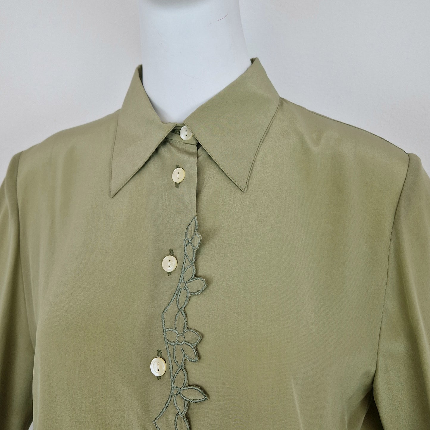 Camicia seta verde salvia