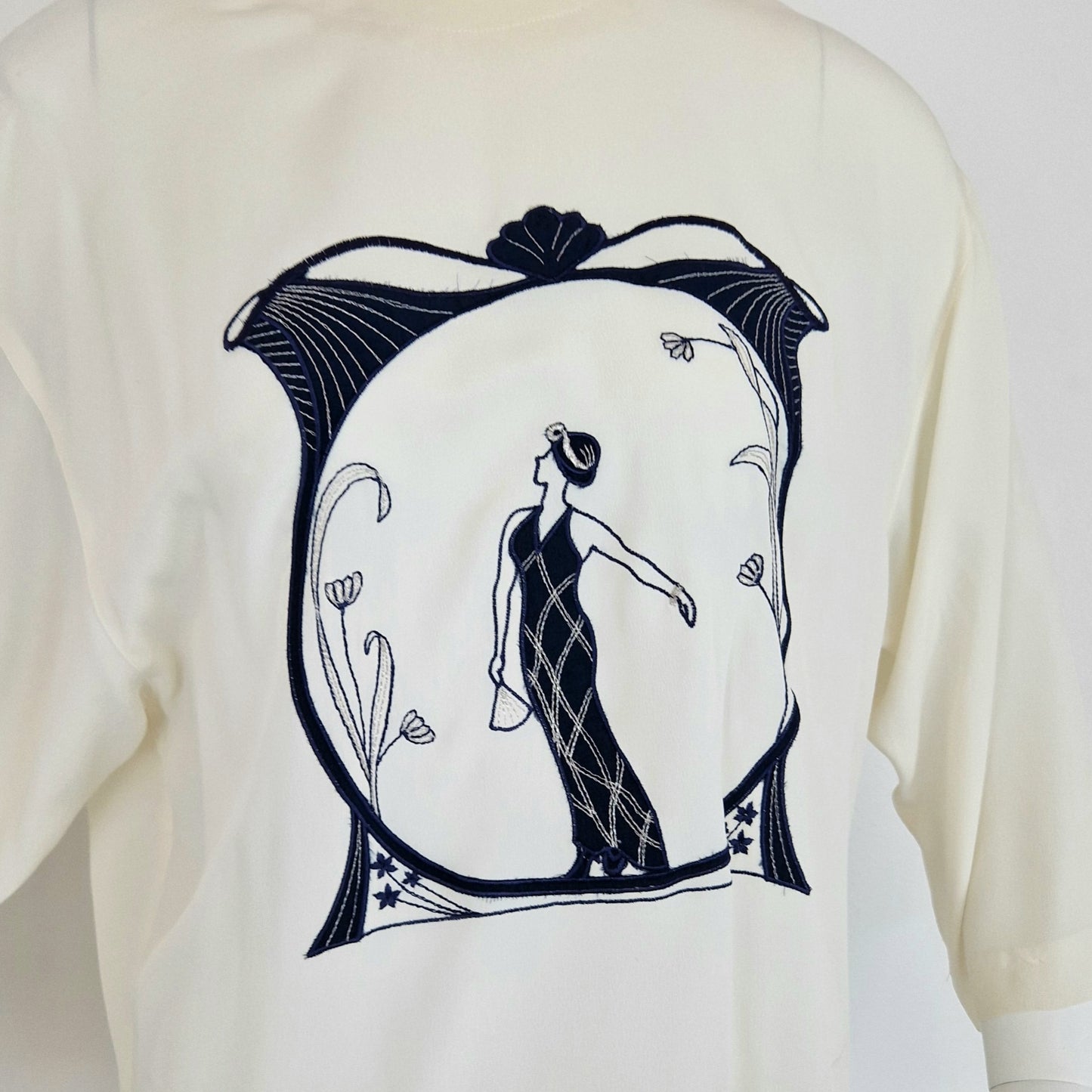 Blusa vintage Art Nouveau