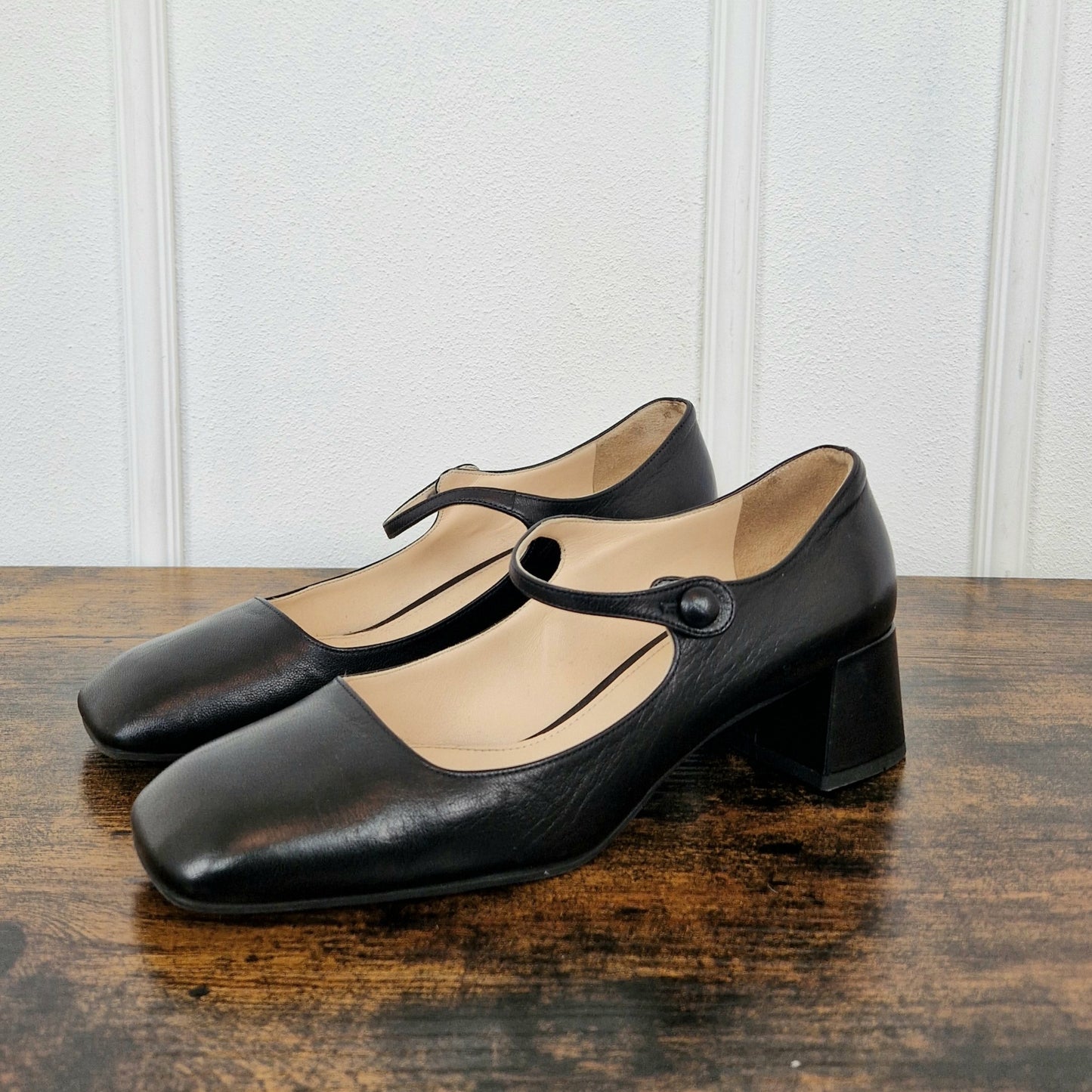 Mary Jane Prada pelle nera nr.37