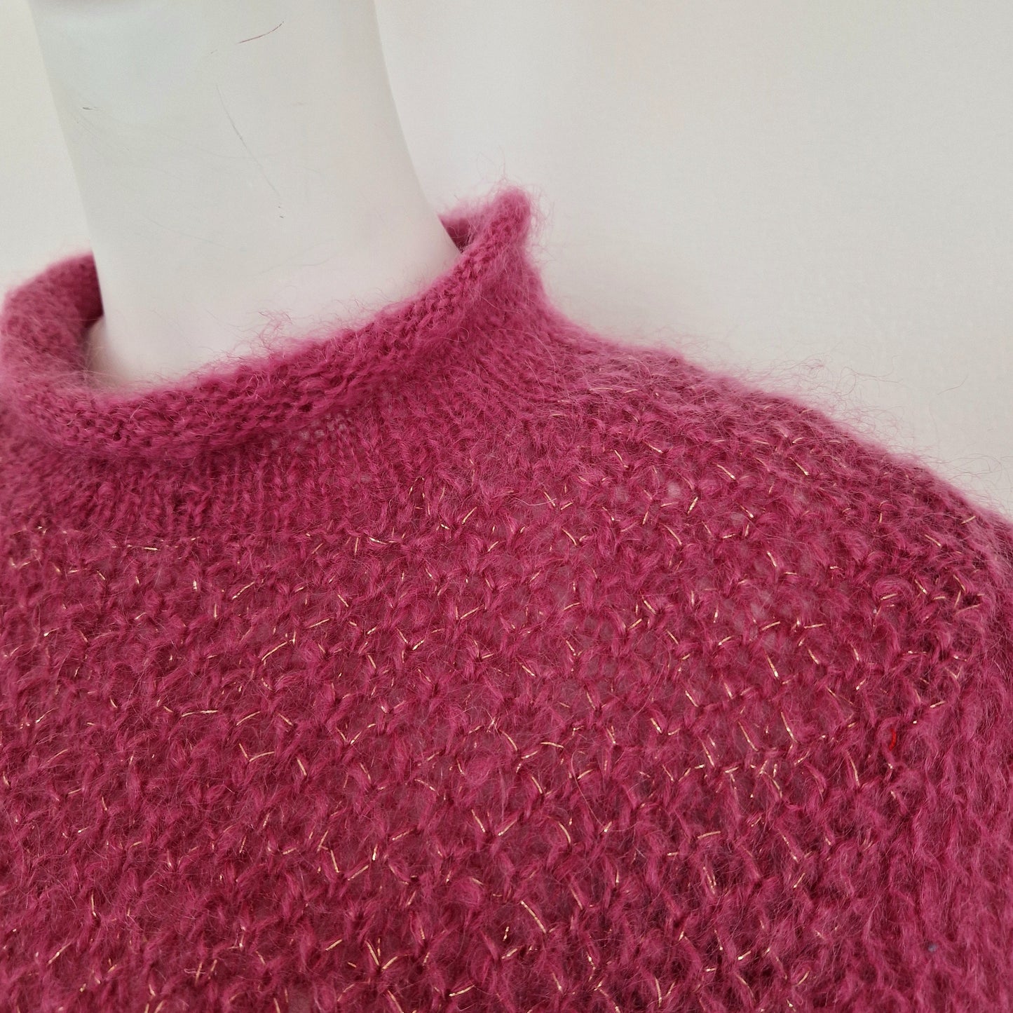 Maglione rosa con lurex dorato