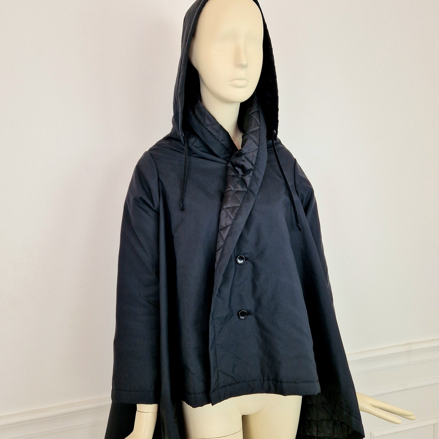 Piumino Comme des Garçons asimmetrico