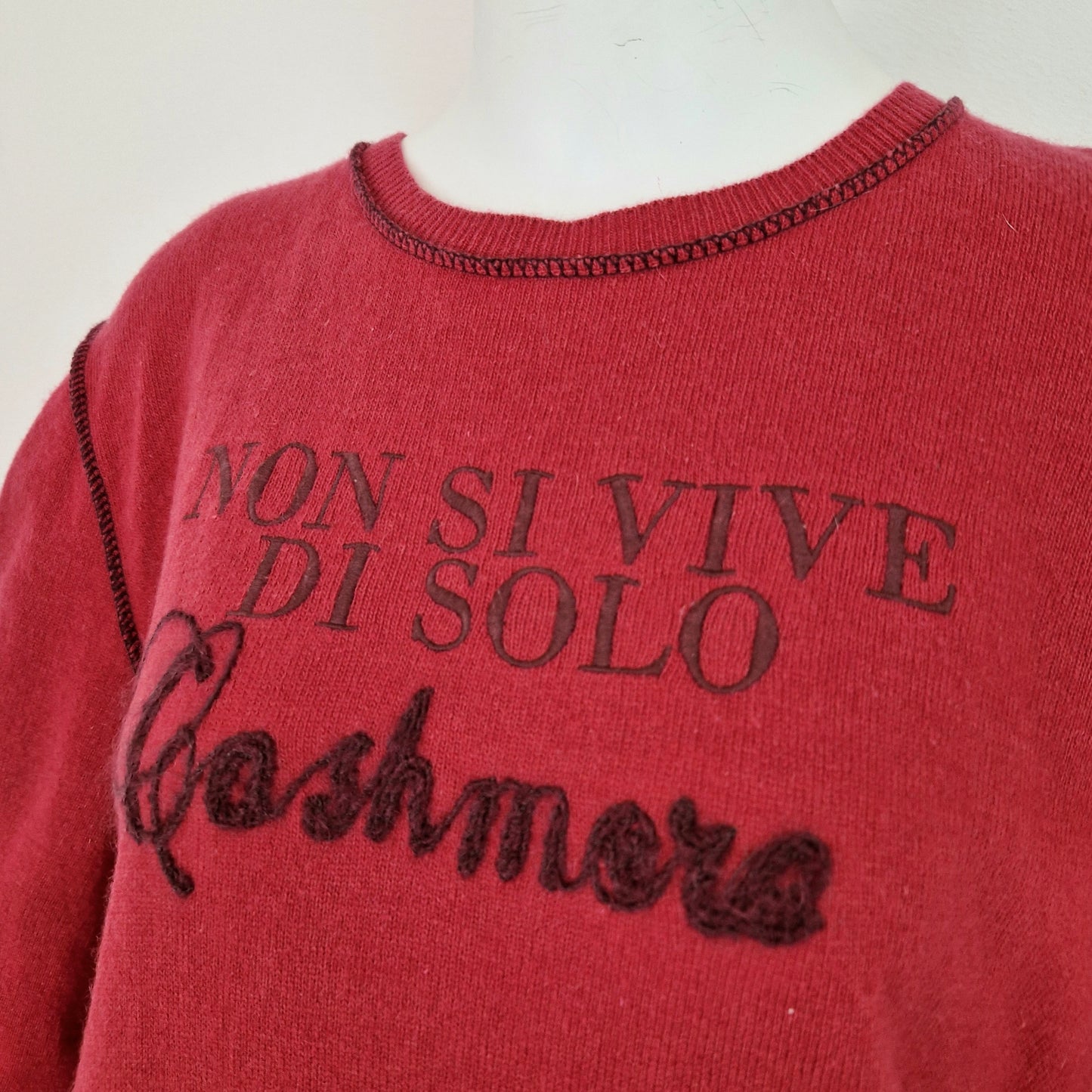 Maglione Moschino Uomo non si vive di solo cashmere