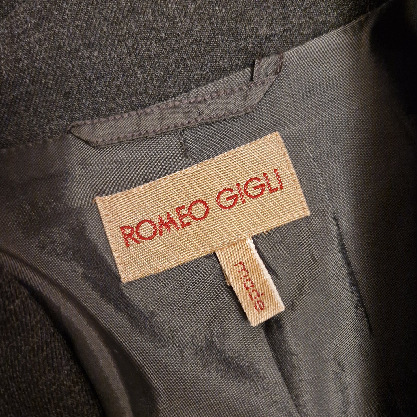 Giacca Romeo Gigli grigia inverno 1995