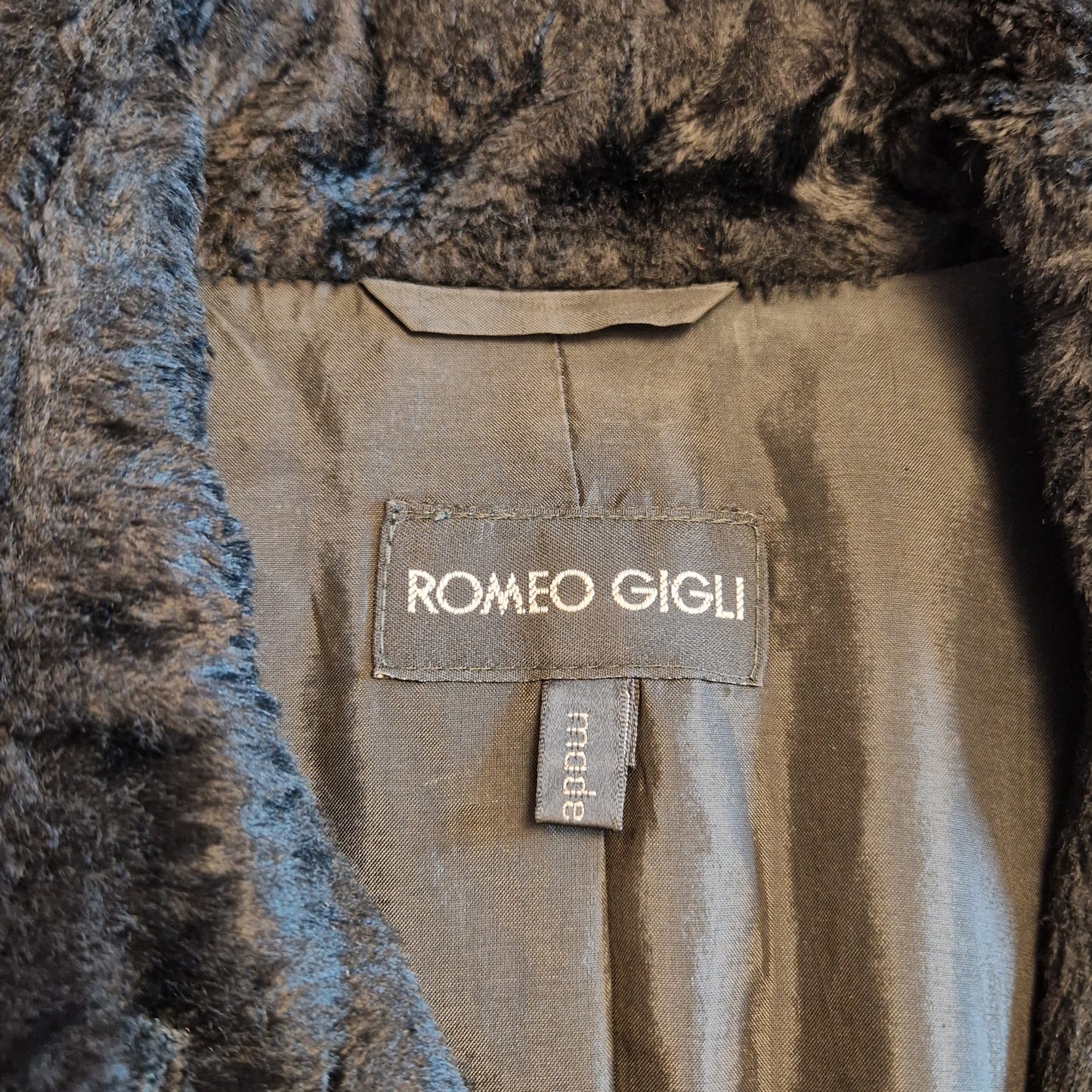 Giacca Romeo Gigli nera 1996