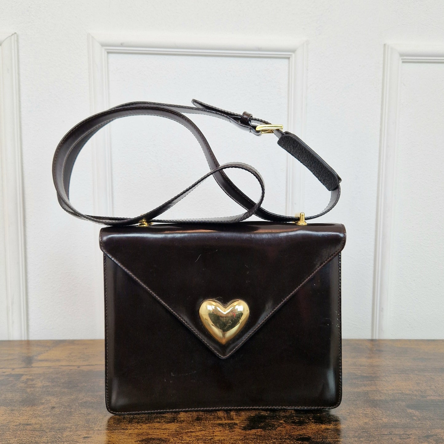 Borsa Moschino testa di moro con cuore oro