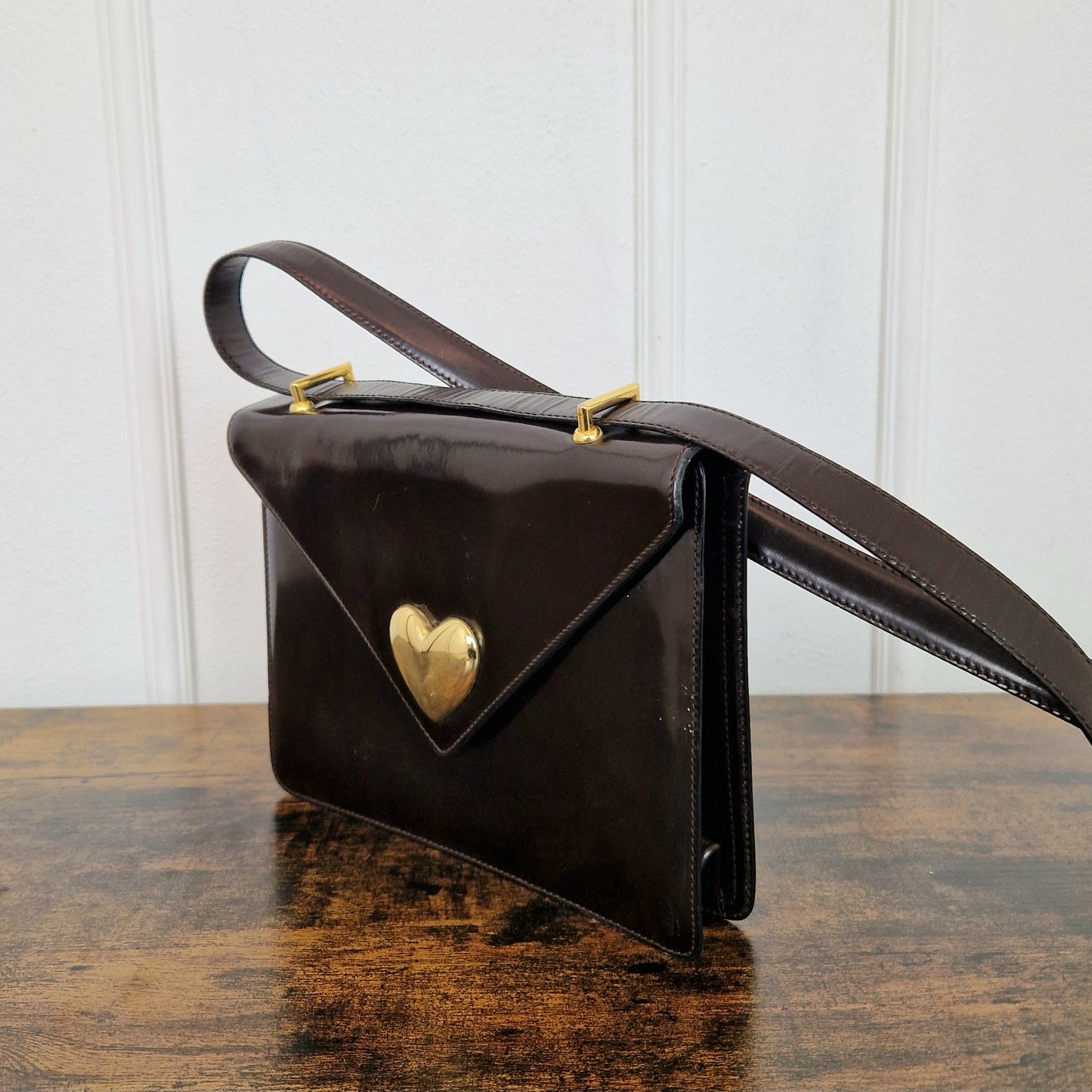 Borsa Moschino testa di moro con cuore oro