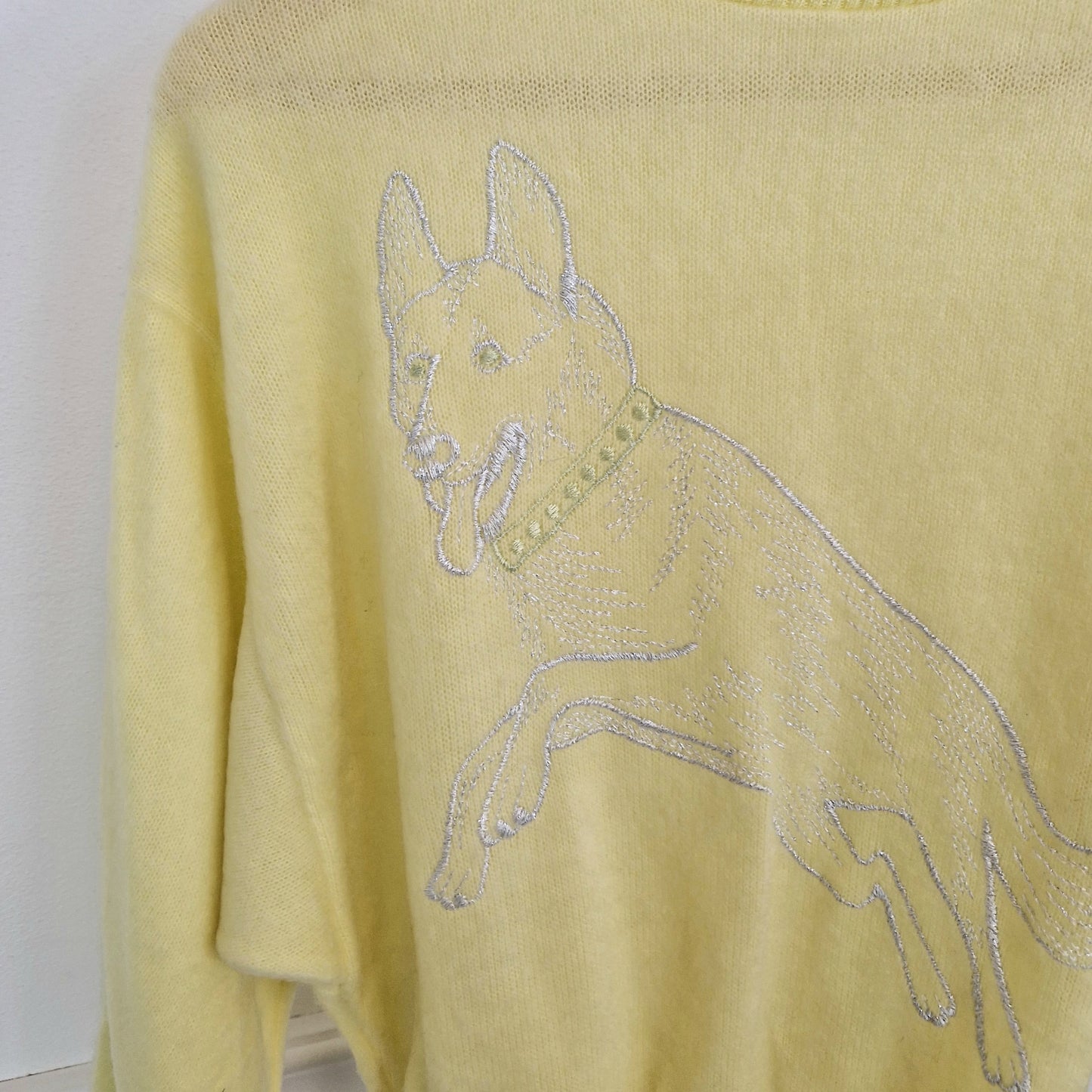 Maglione vintage ricamo cane