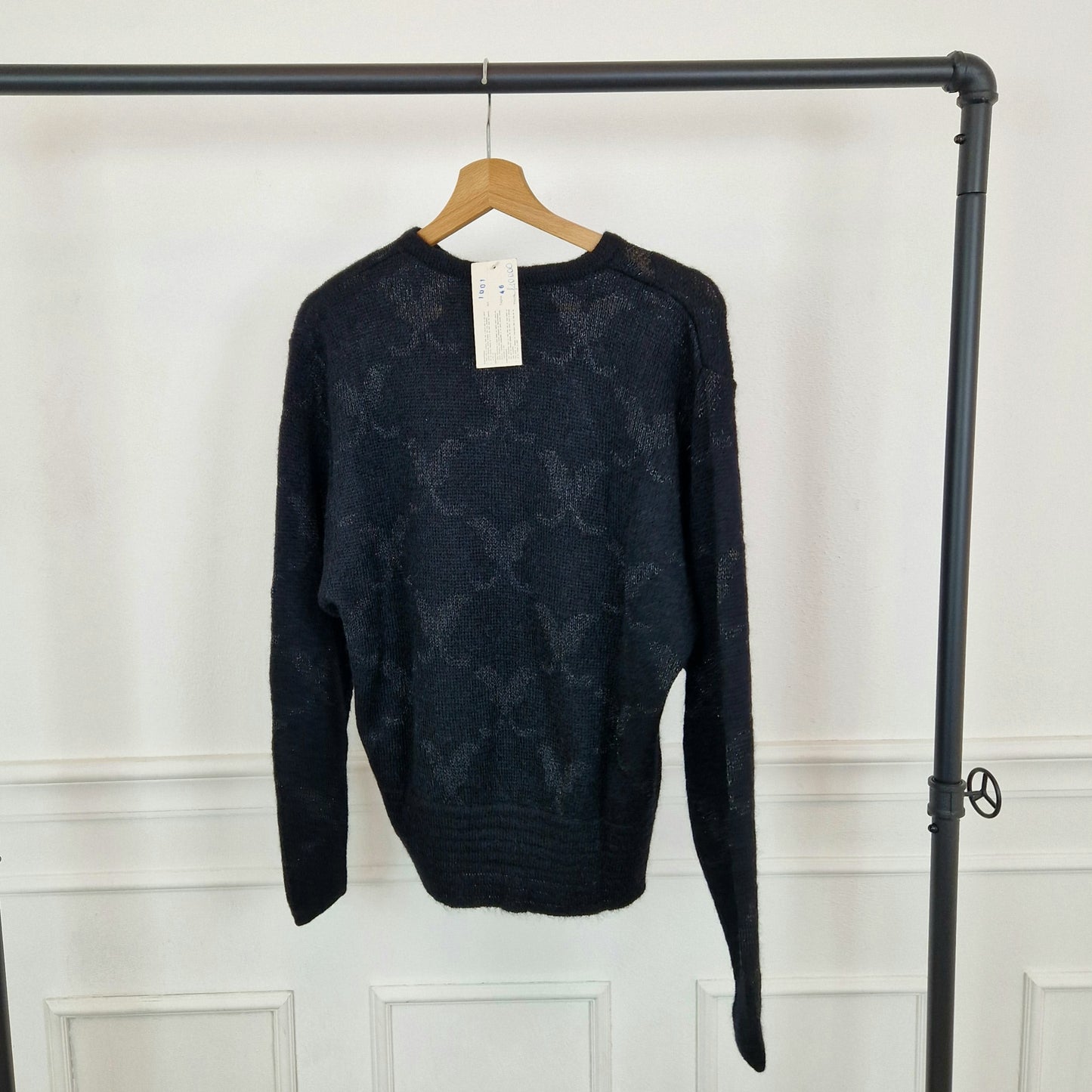 Maglione vintage nero fiocchi