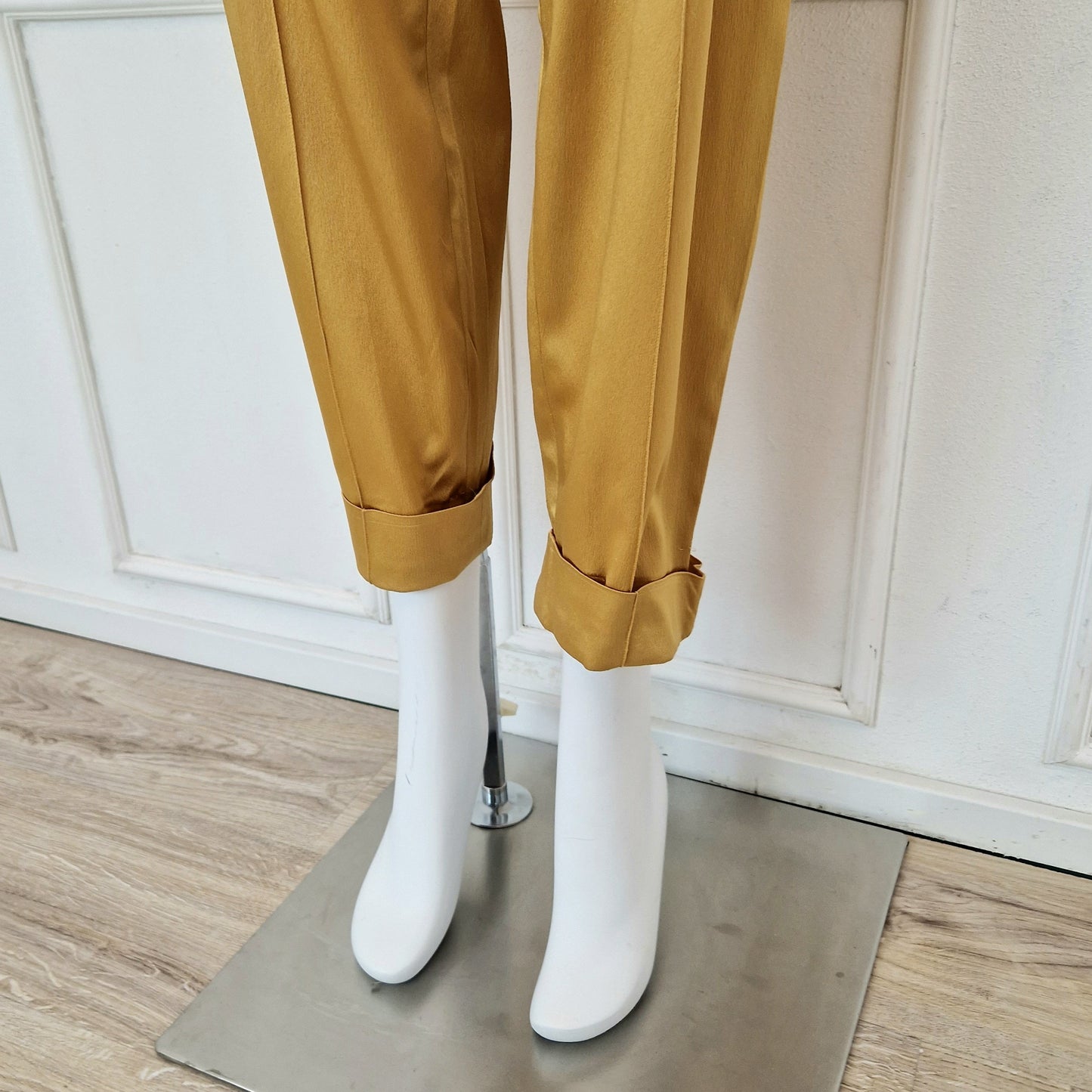 Pantaloni Romeo Gigli gialli 1996